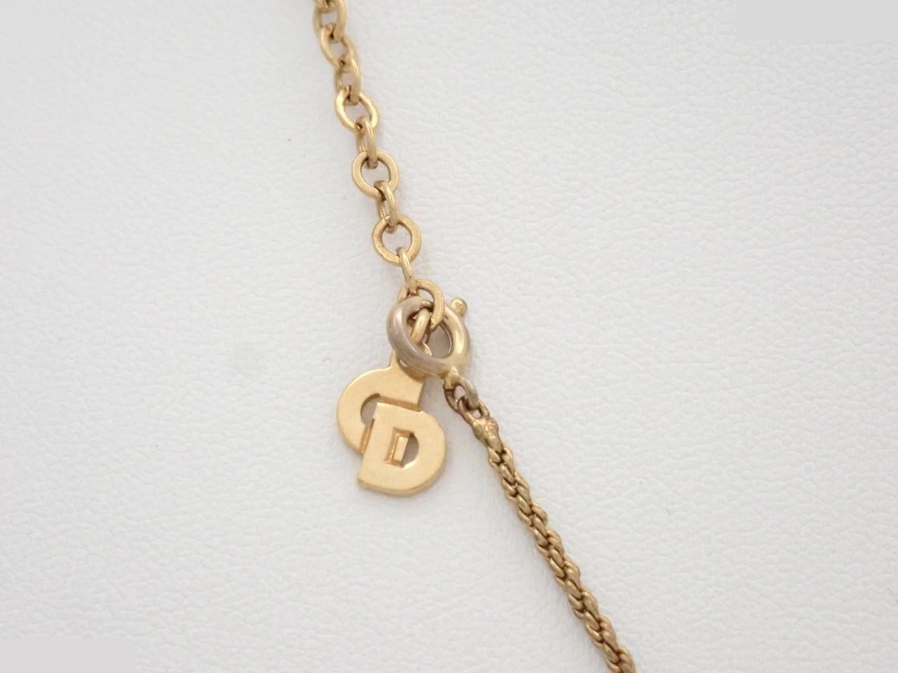 Other lines: Precious metal necklaces and pendants, chain approximately 42cm. — view 2