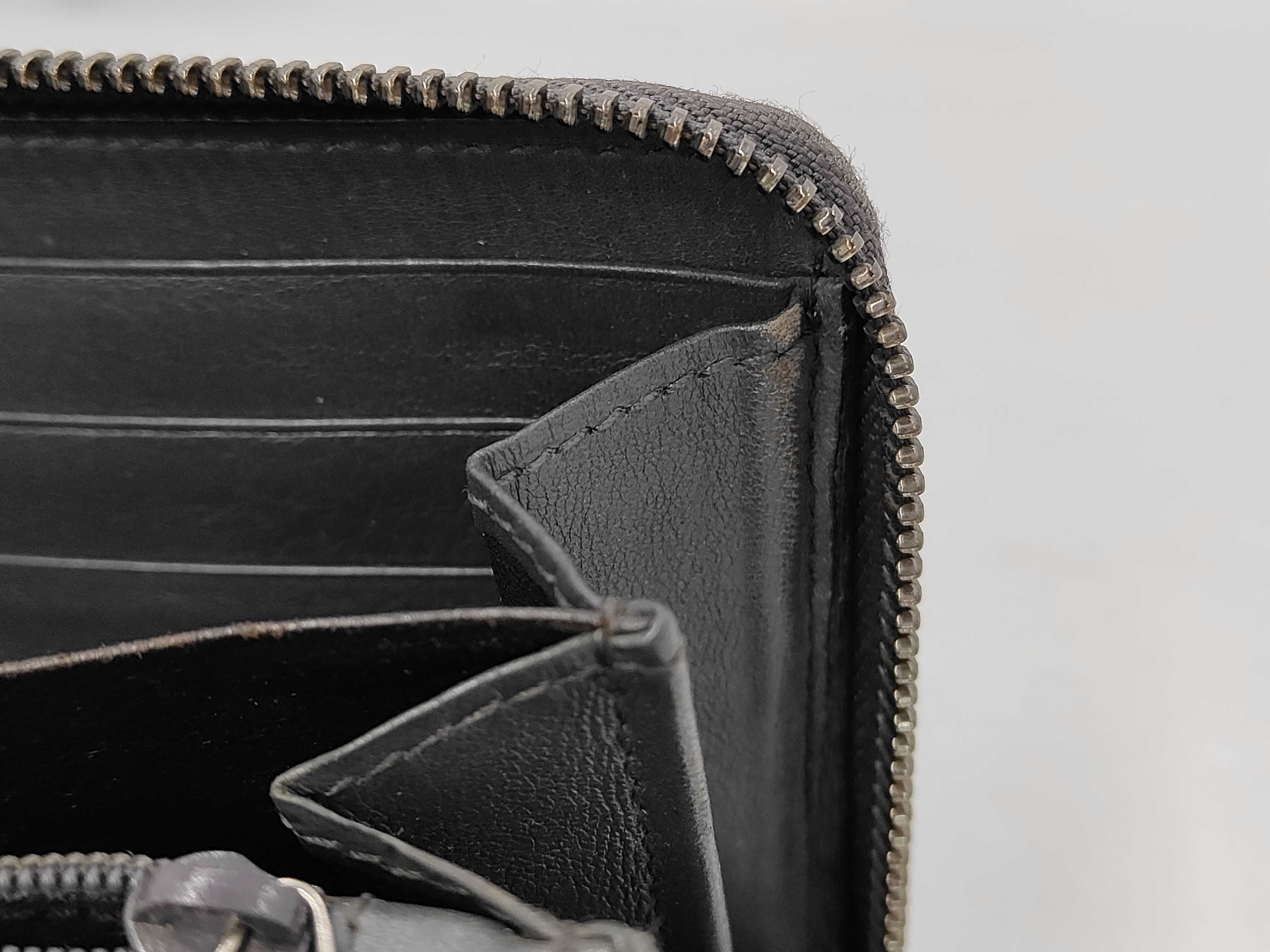 244994 Microguccissima Leather Round Zipper Wallet, Gray — view 7
