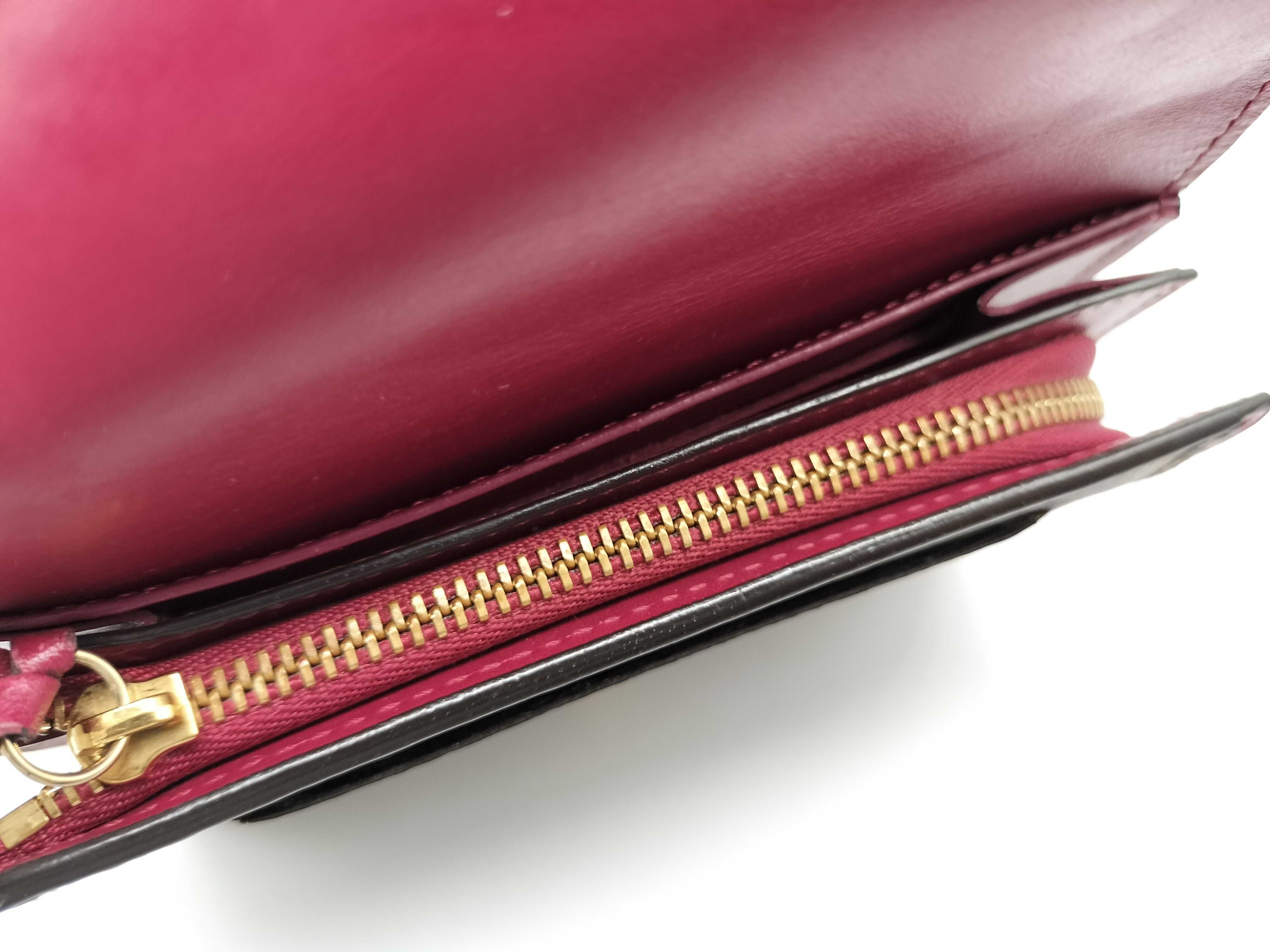 Monogram Portefeuille Flore Compact Wallet — view 11