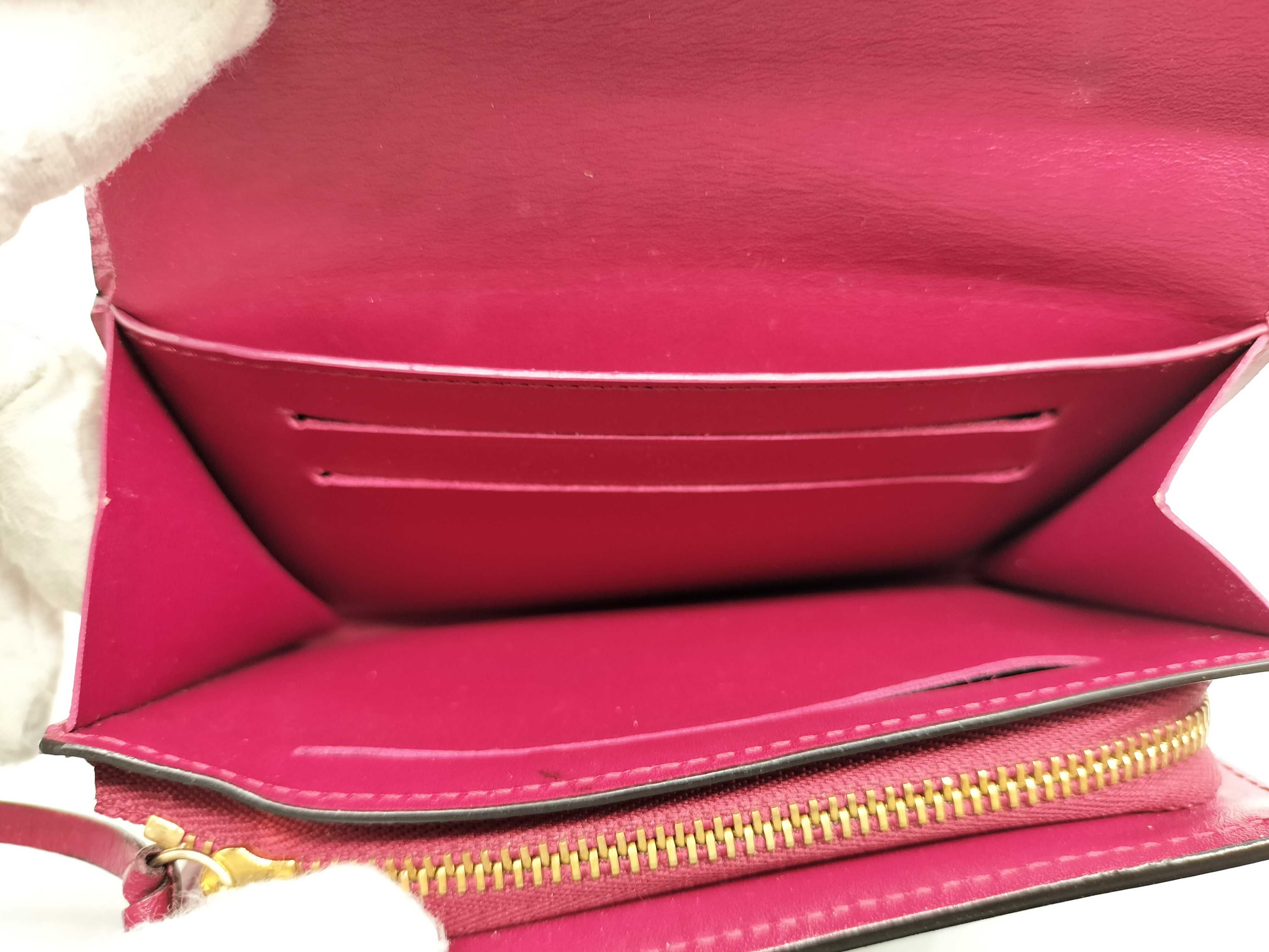 Monogram Portefeuille Flore Compact Wallet — view 9