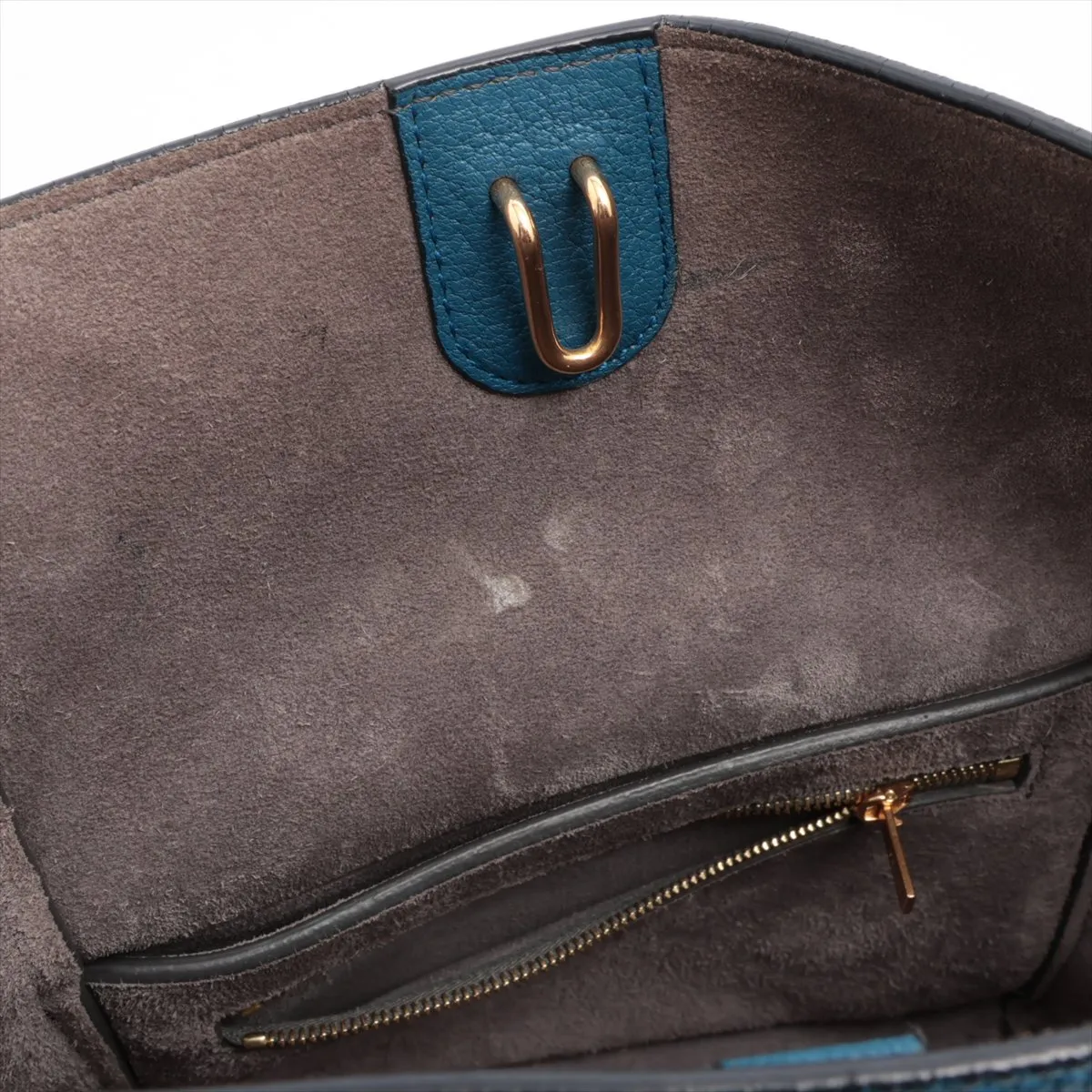 Sangle Bucket Small Leather Shoulder Bag Navy — view 10