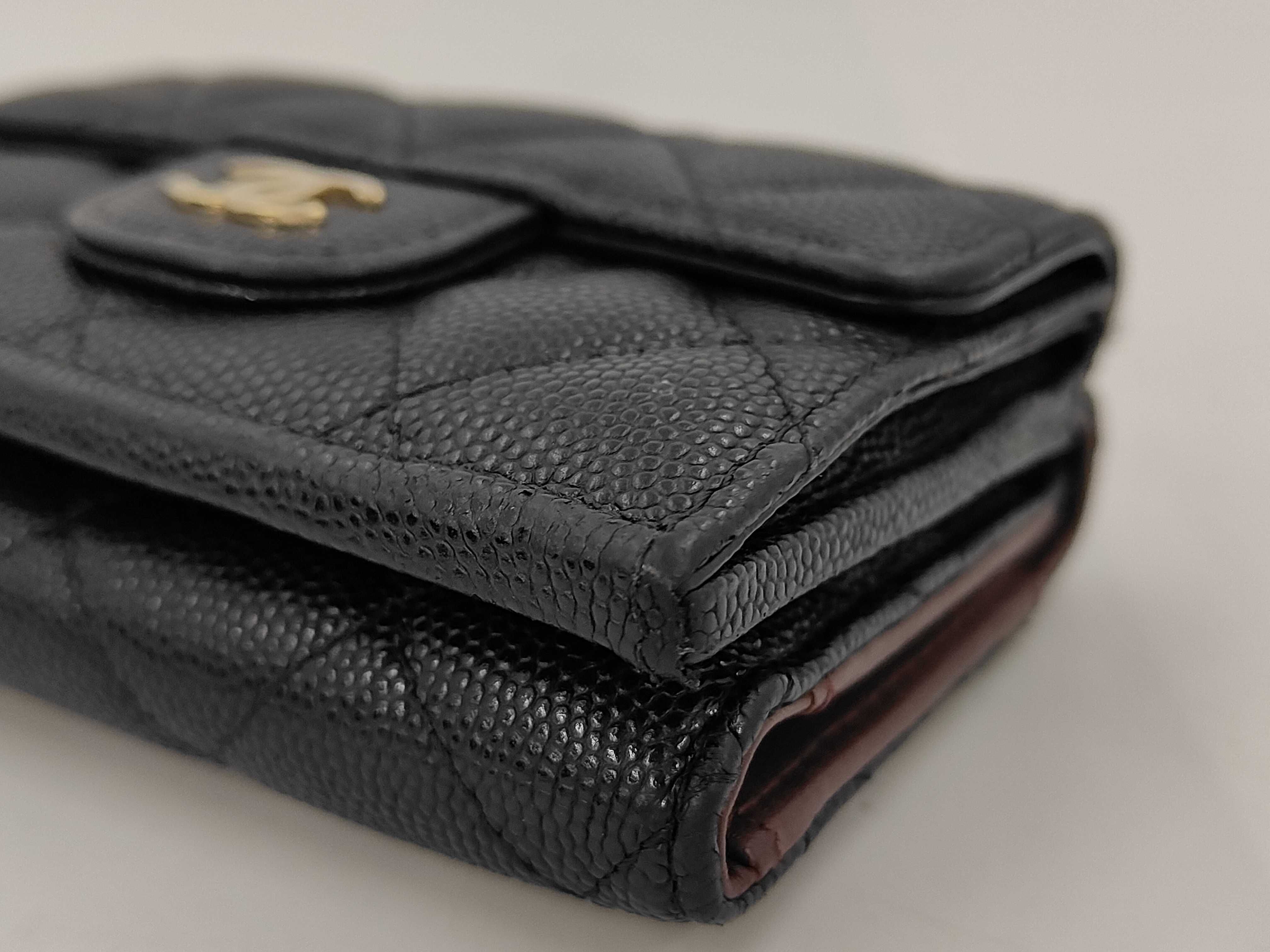 Matelassé Tri-fold Wallet, Caviar Leather, Black, Random Design, Complete with Accessories — view 3