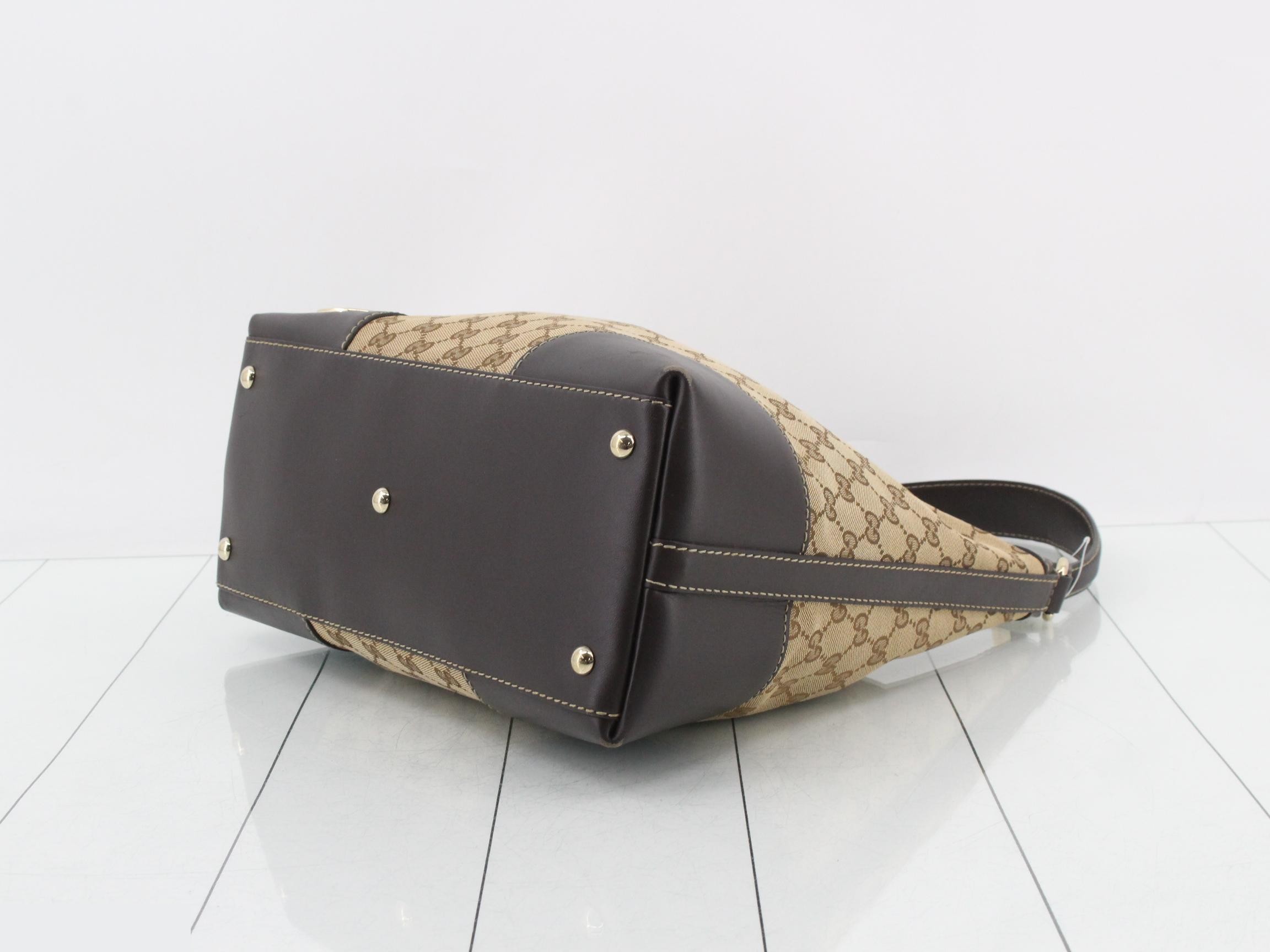 GG Canvas Shoulder Bag — view 6