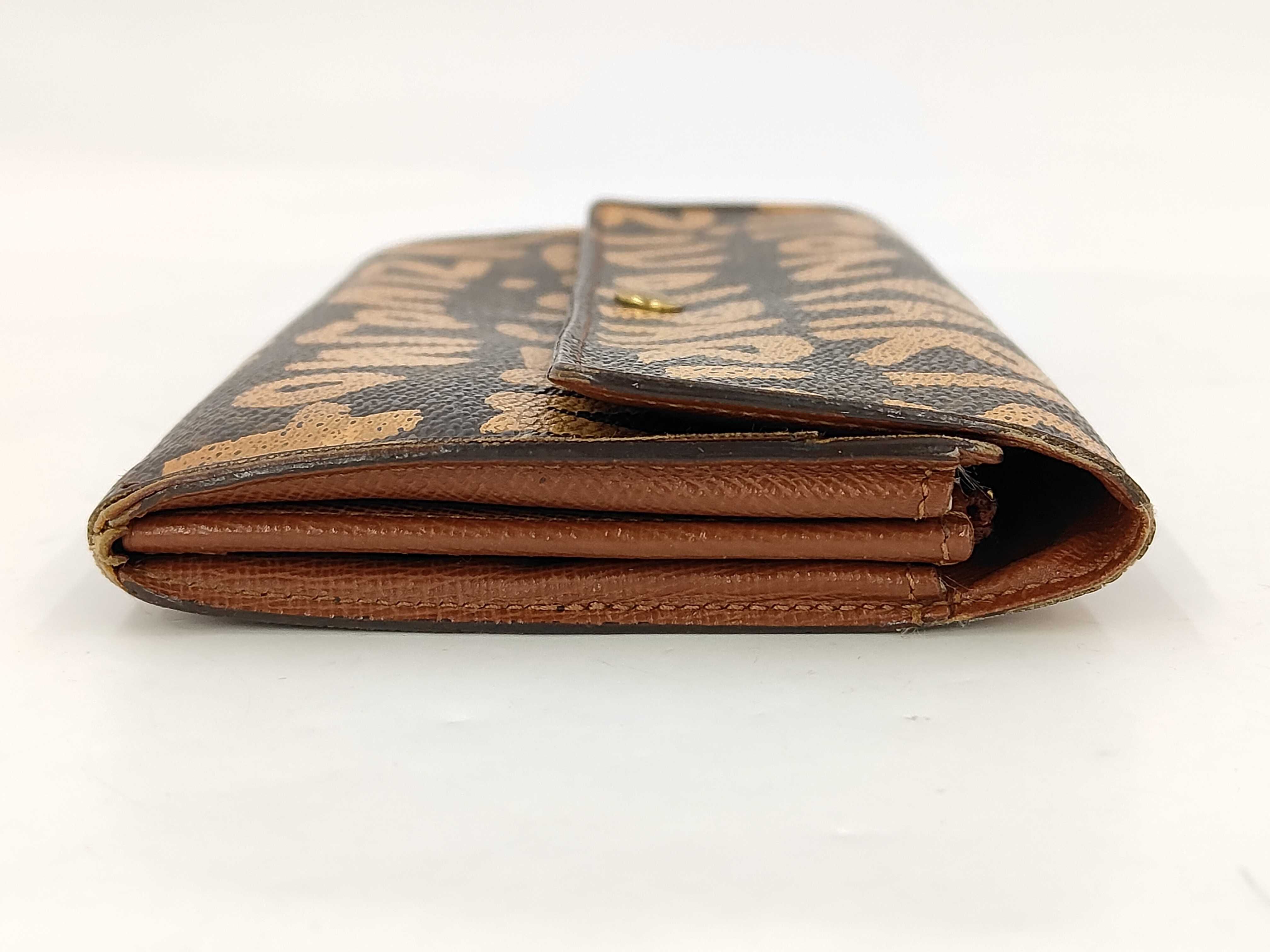 Monogram Graffiti LV Long Wallet Monogram Graffiti Wallet — view 4