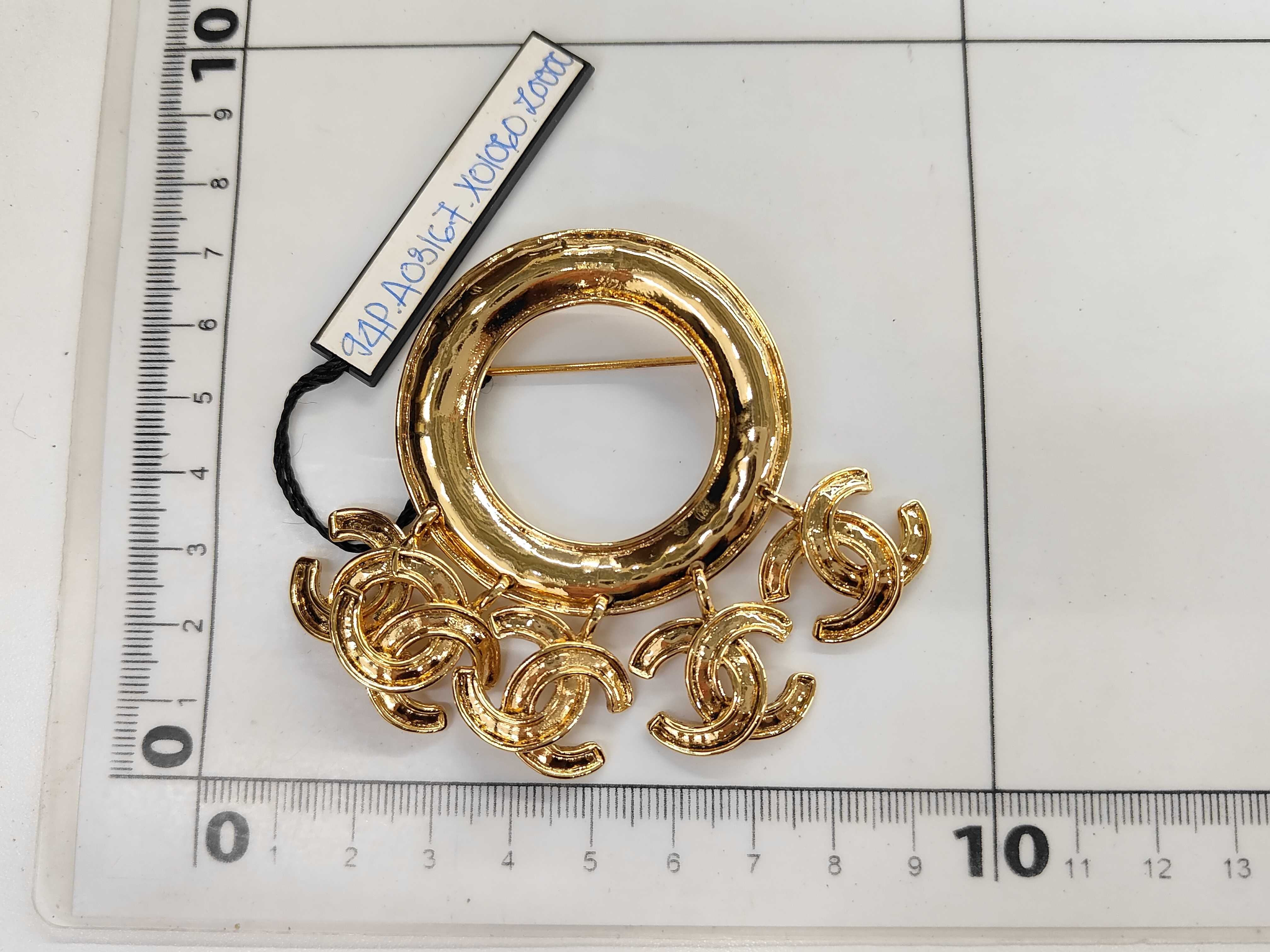 Coco Mark Brooch, with original packaging, 94 points, in excellent condition with box. — view 6
