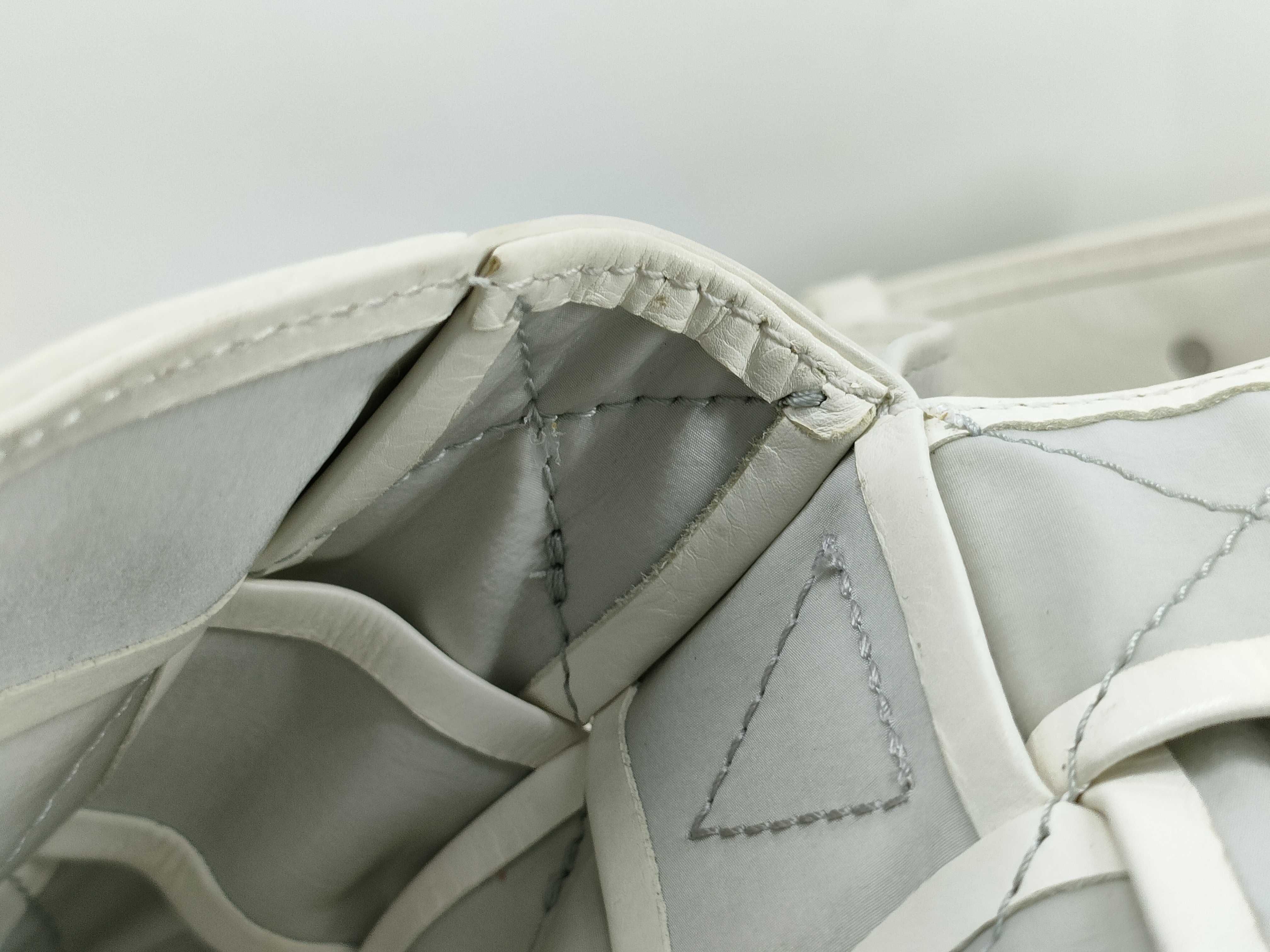 Intrecciato Cassette Belt Bag Shoulder Bag — view 10