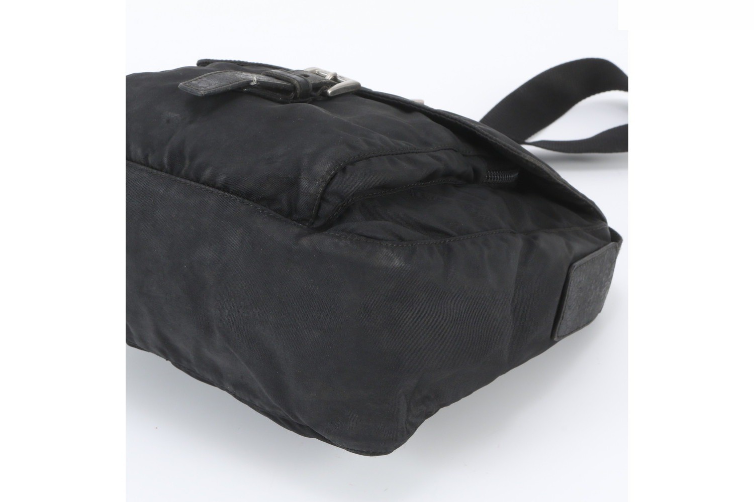 Tessuto Nylon Triangle Logo Leather Shoulder Bag — view 5