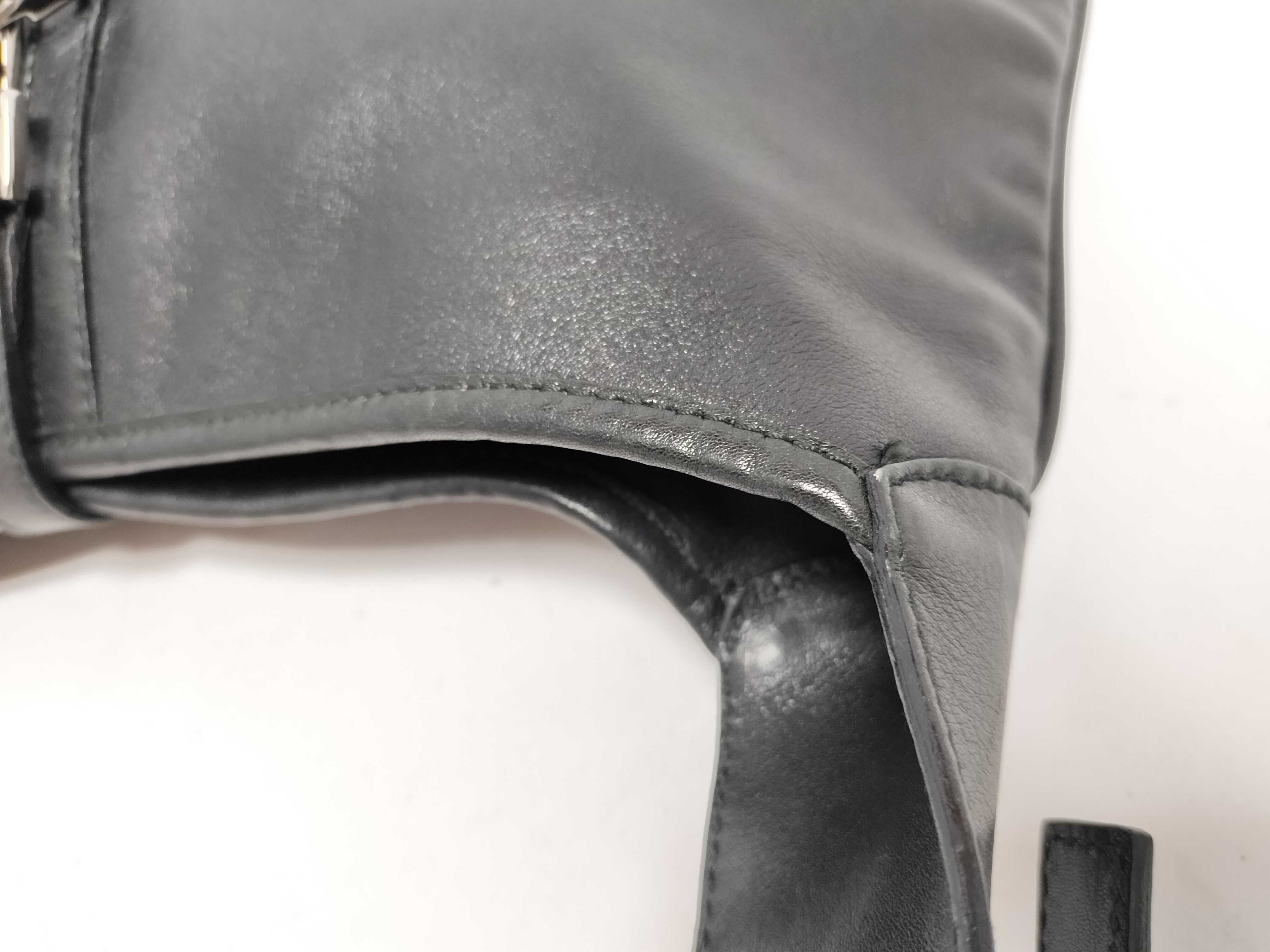 Jackie Leather Shoulder Bag, Black Handbag — view 5