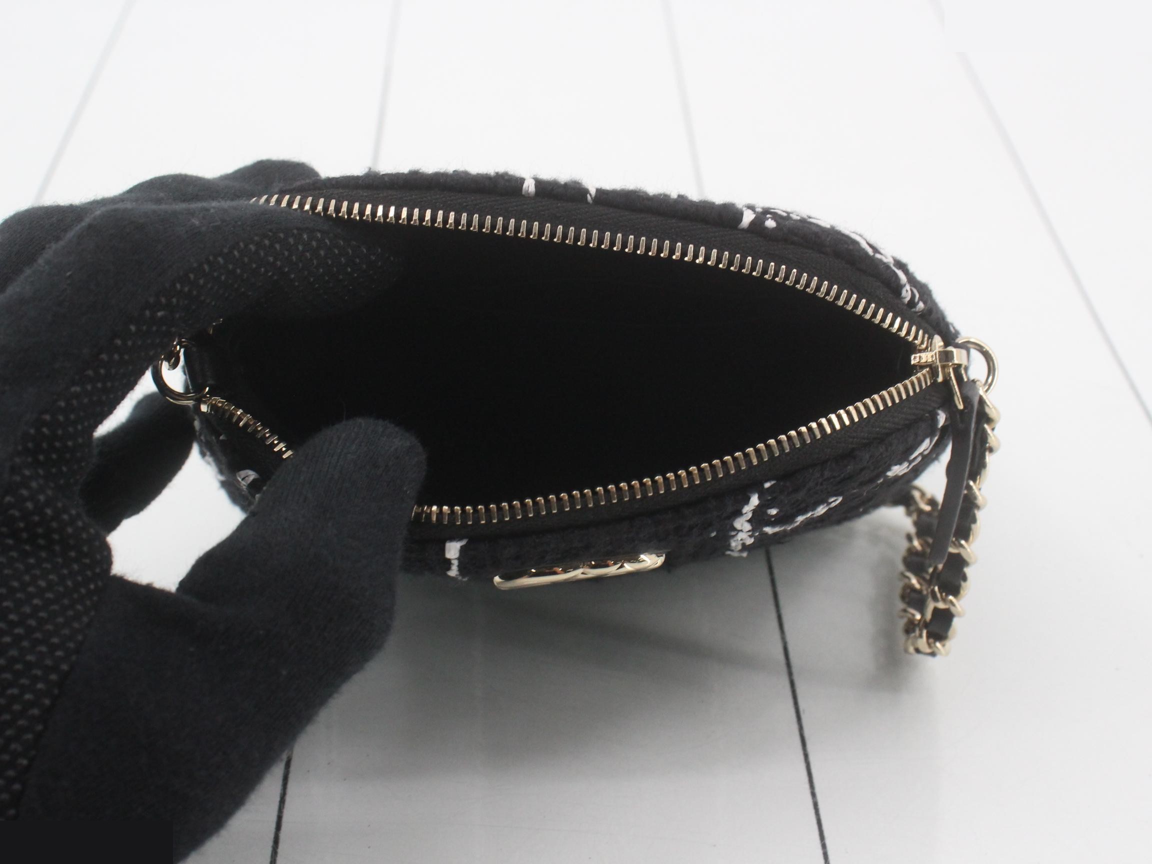 Matelassé Tweed Chain Shoulder Bag, Black — view 4
