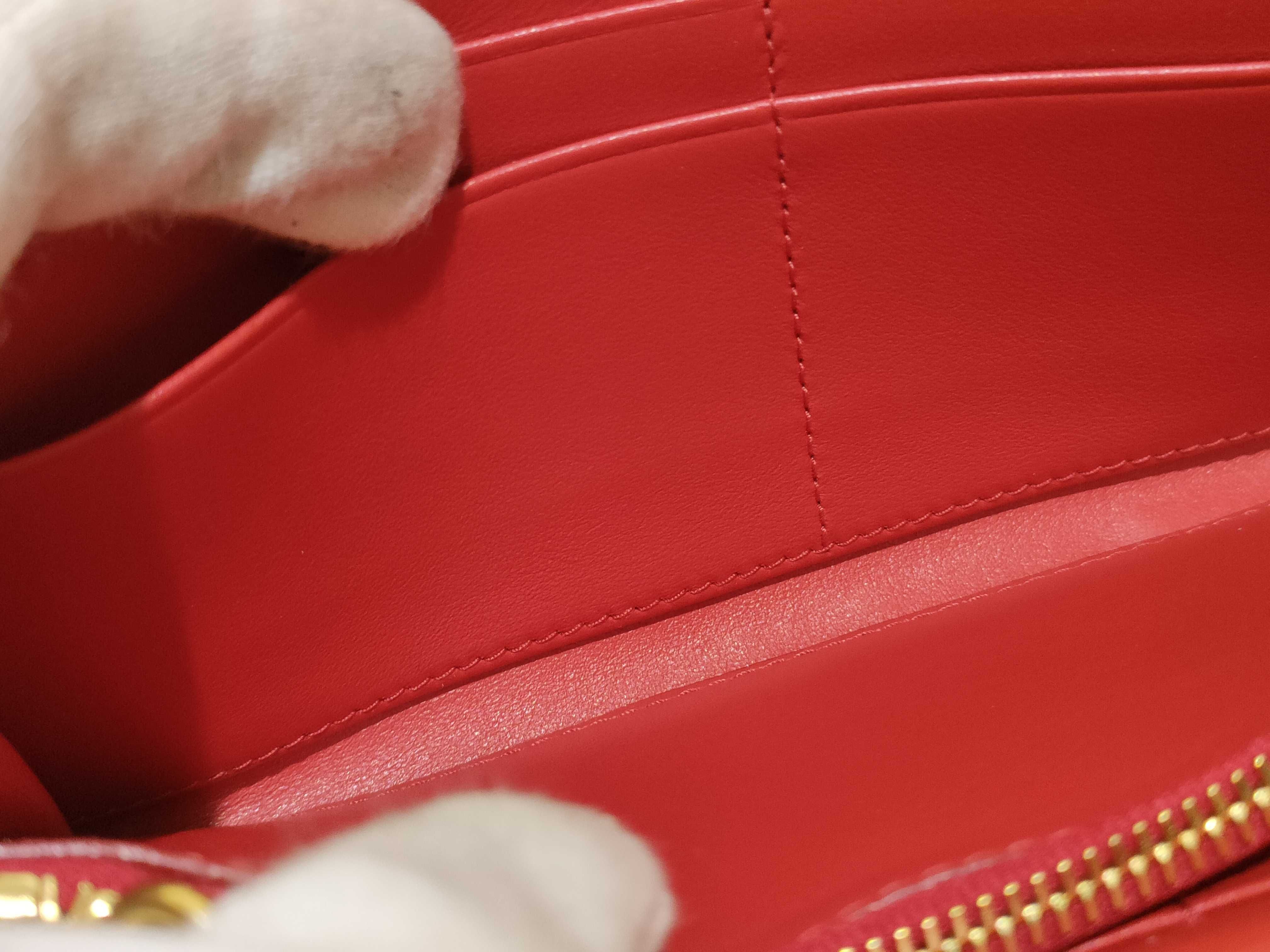 wallet — view 12