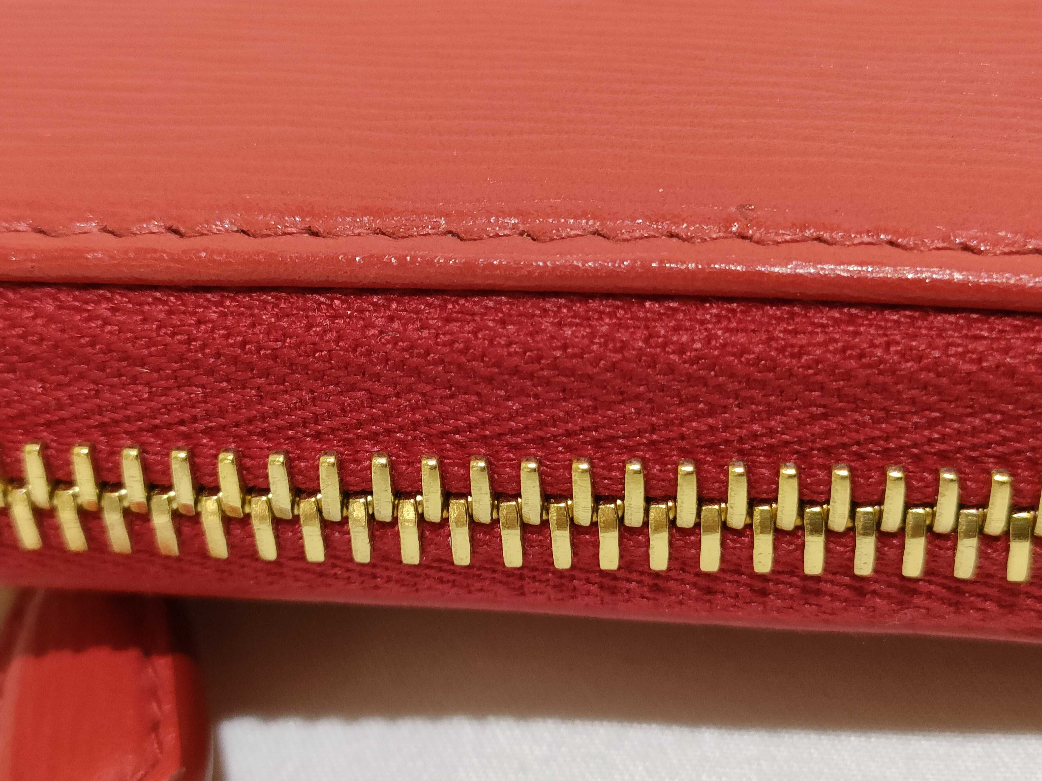 wallet — view 8