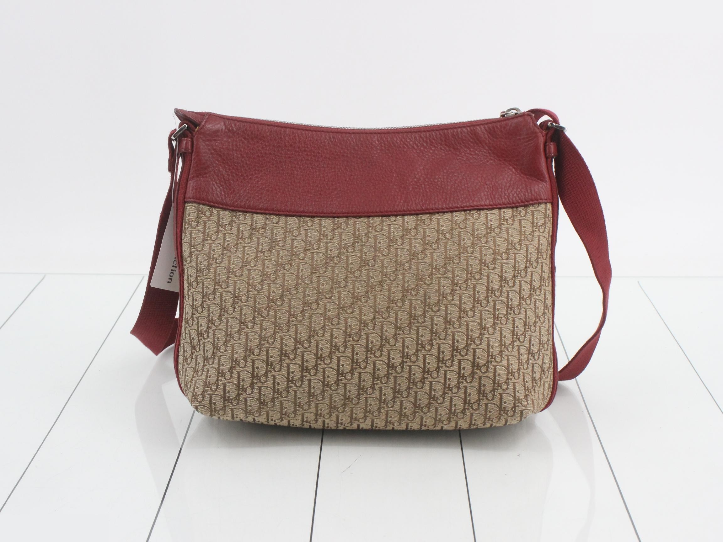 Other lines: Bags and shoulder bags — view 2