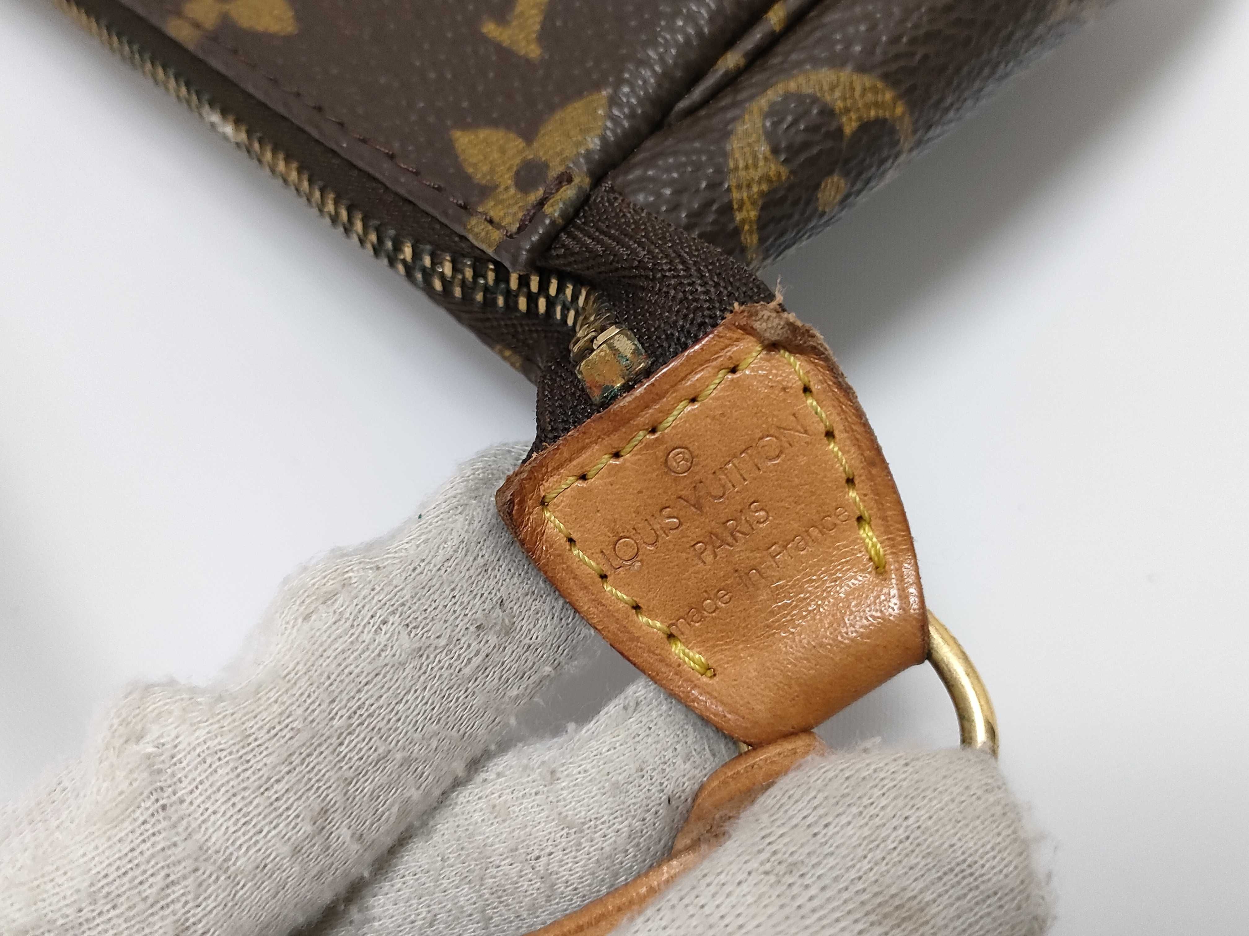 Monogram Louis Vuitton Accessory Pouch — view 8