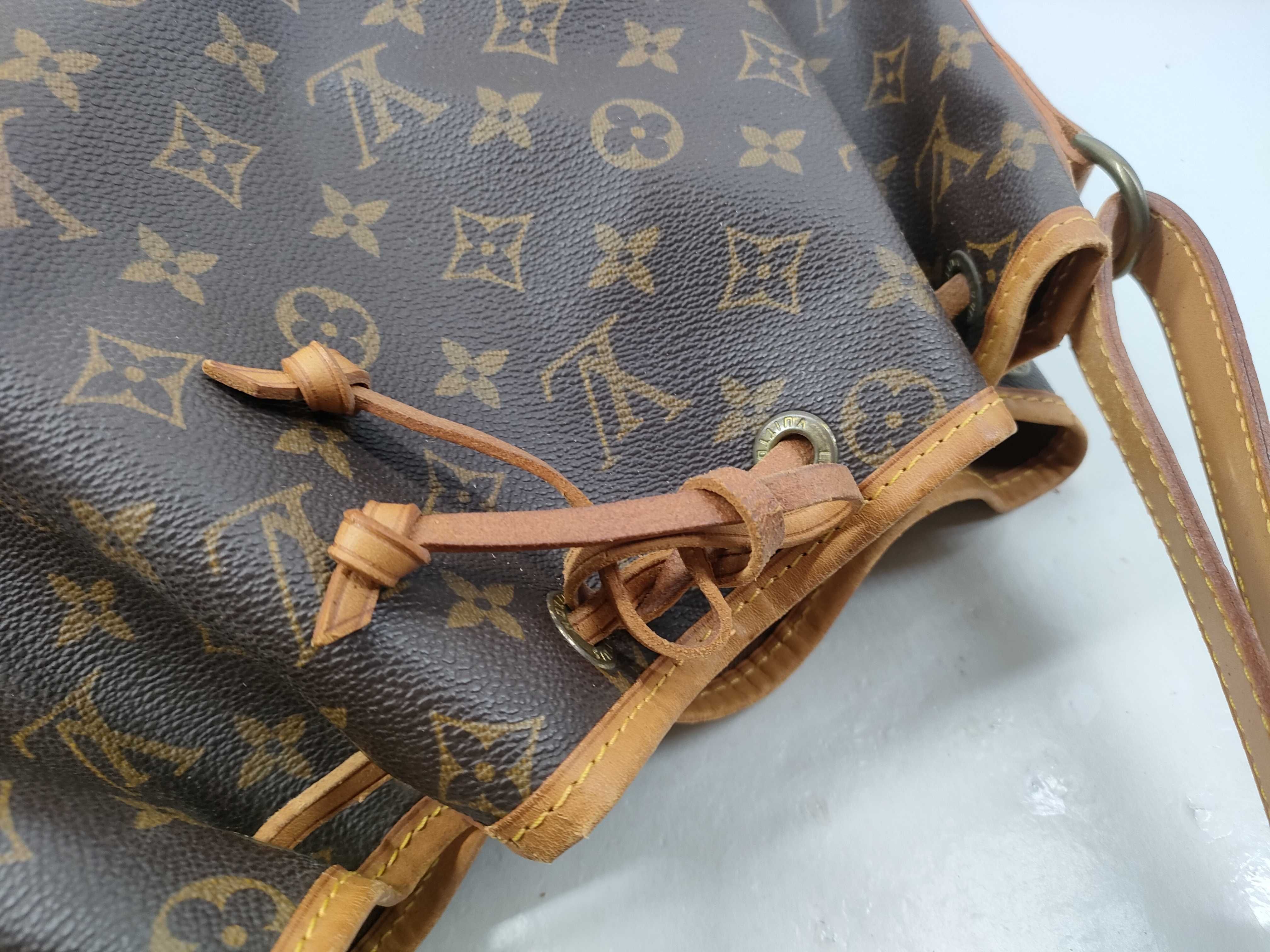 Monogram M42224 Noe Shoulder Bag — view 9