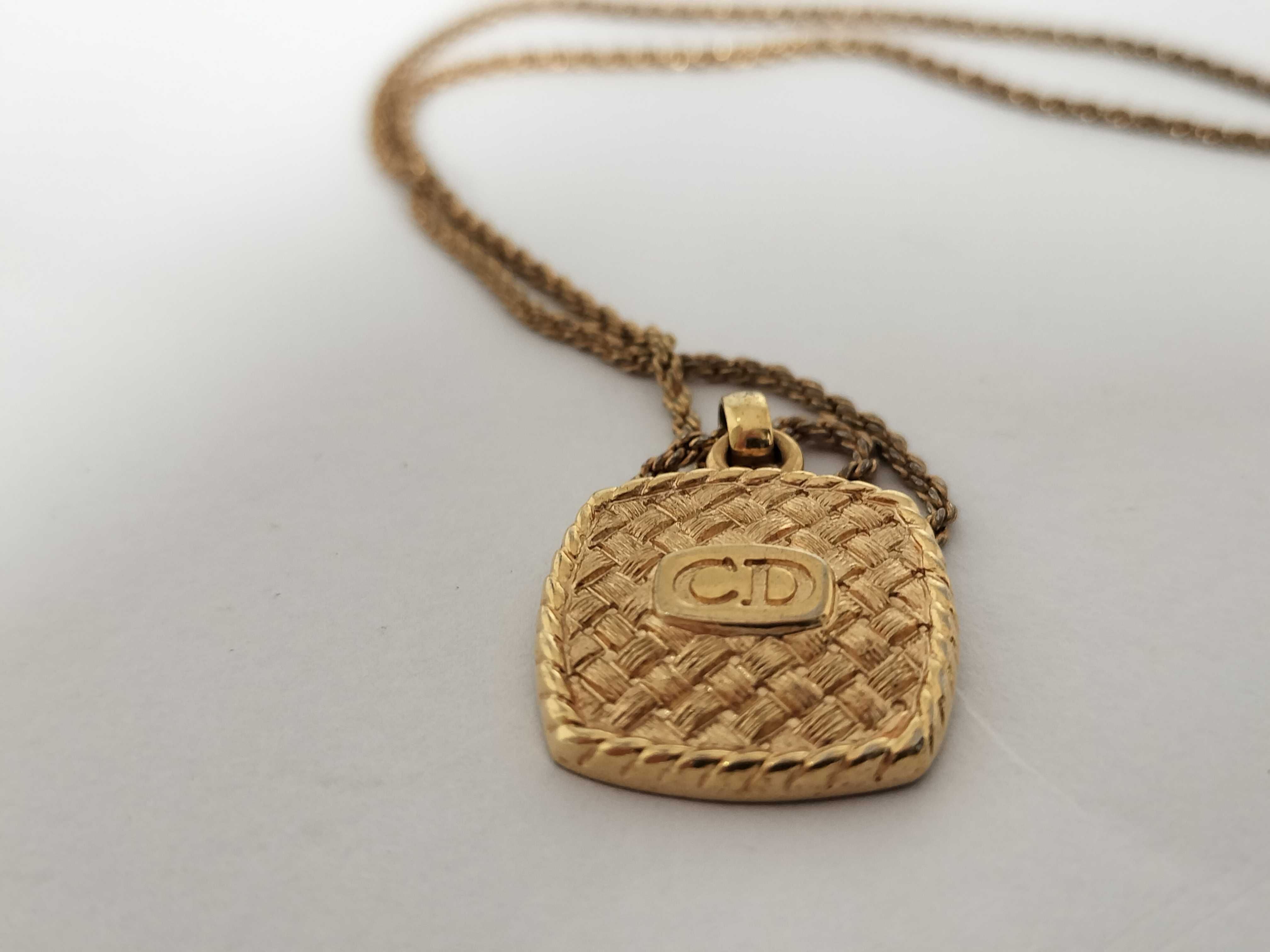 necklace pendant top — view 10