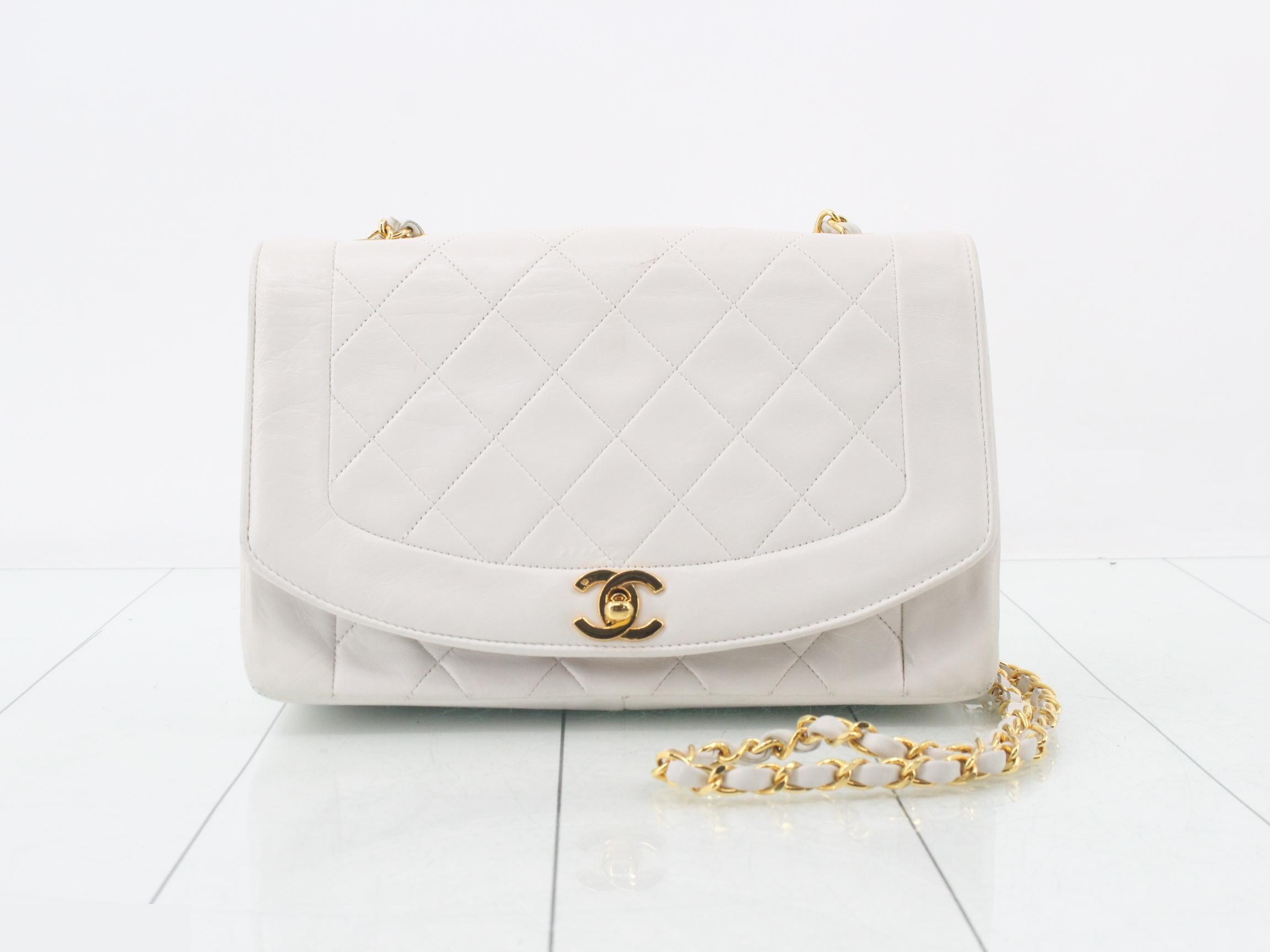 Matelassé Diana Shoulder Bag