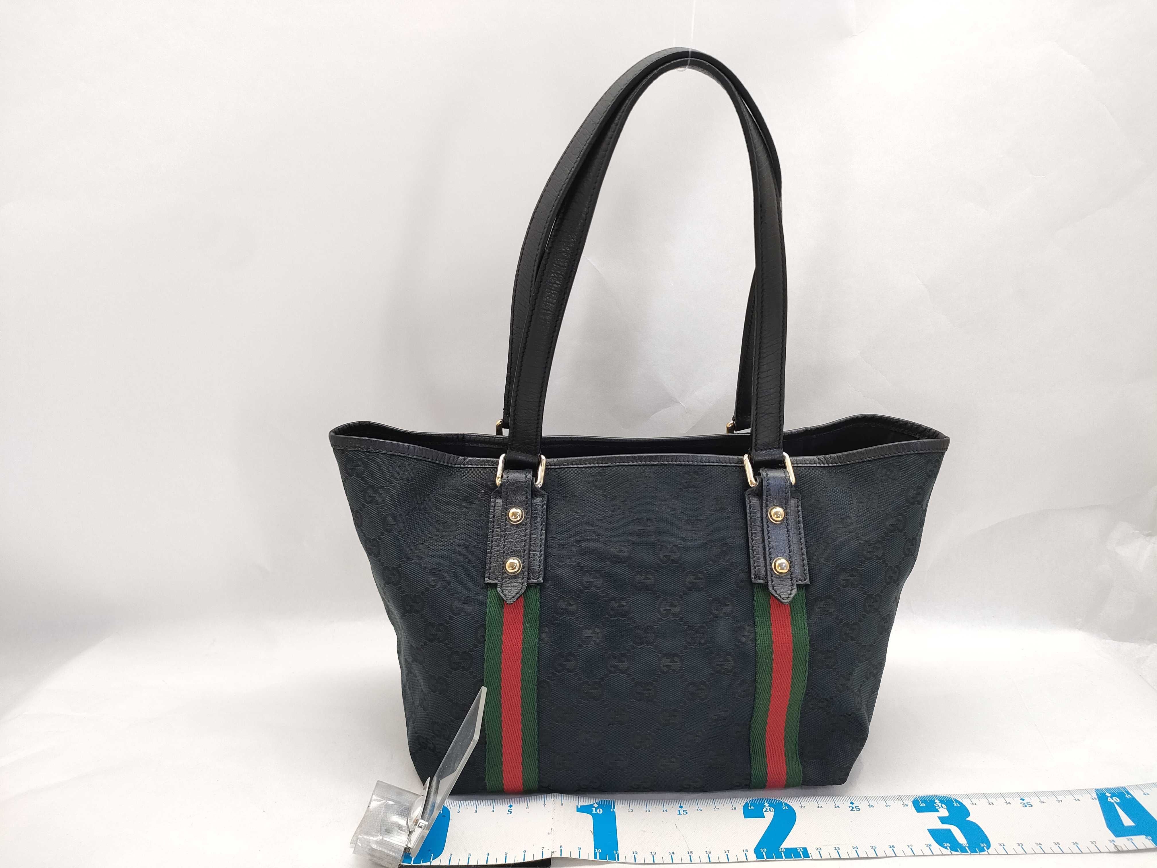 GG Canvas Gucci Handbag GG Canvas Handbag — view 2