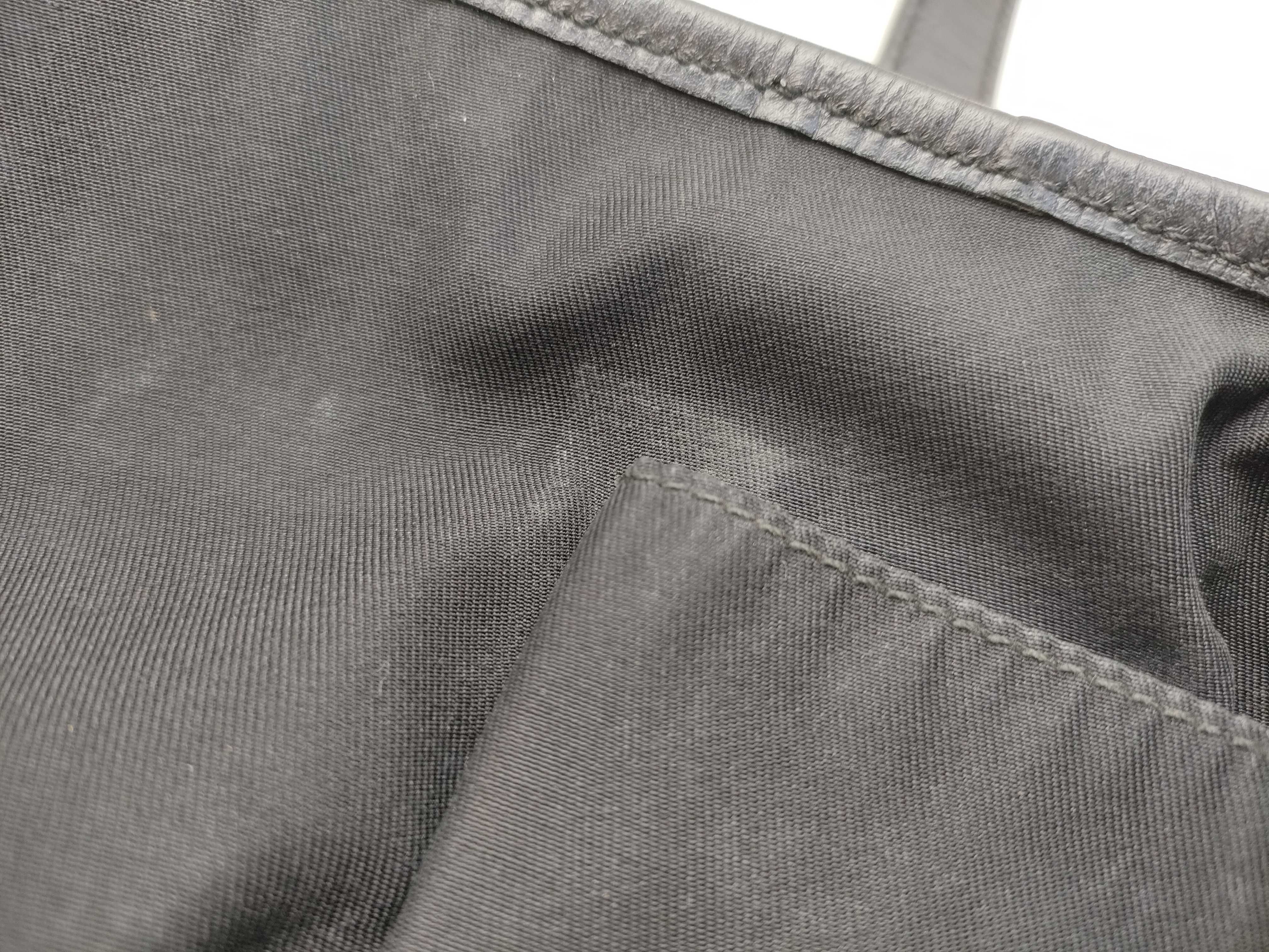 GG Canvas Gucci Handbag GG Canvas Handbag — view 12