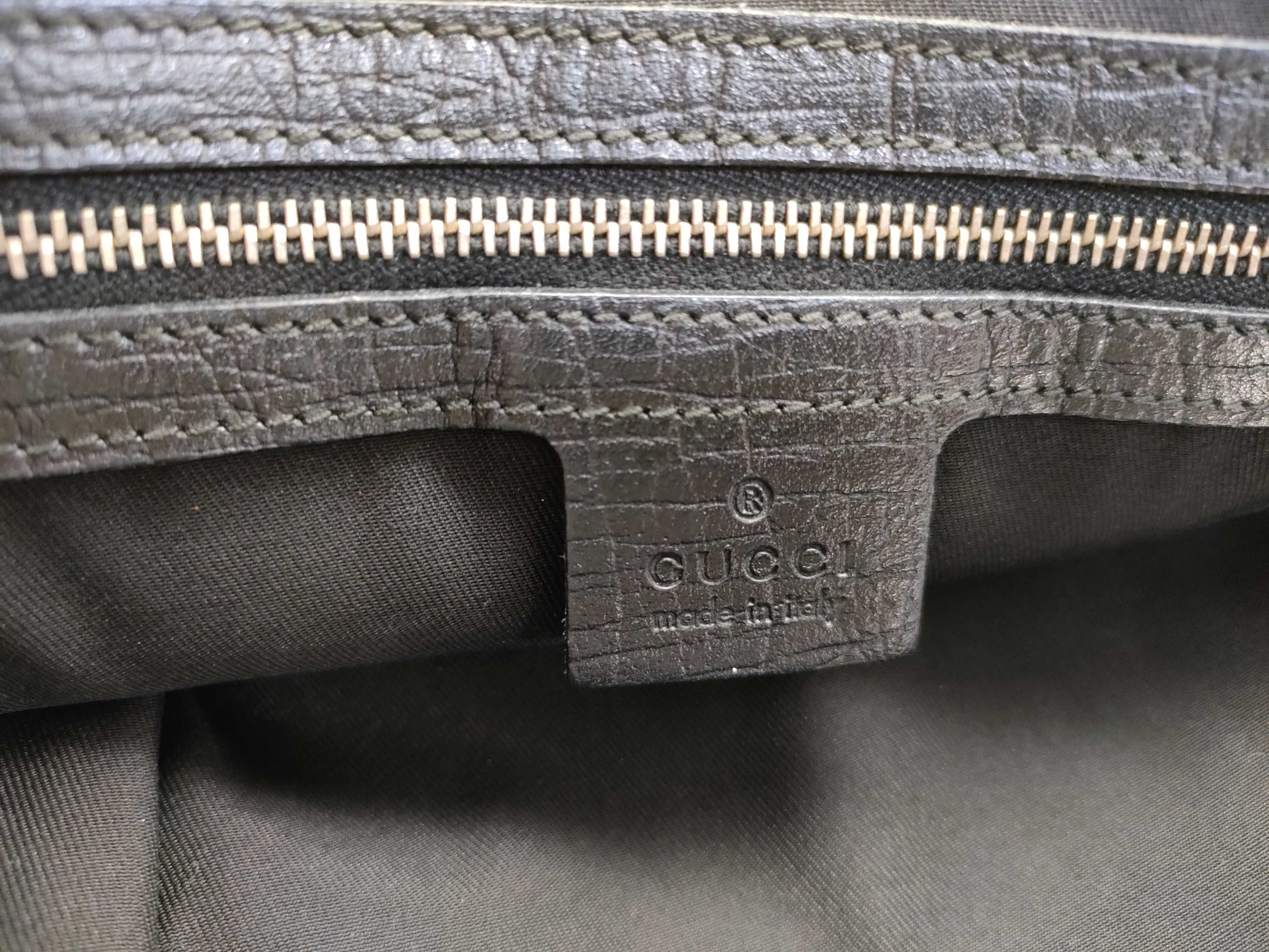 GG Canvas Gucci Handbag GG Canvas Handbag — view 9