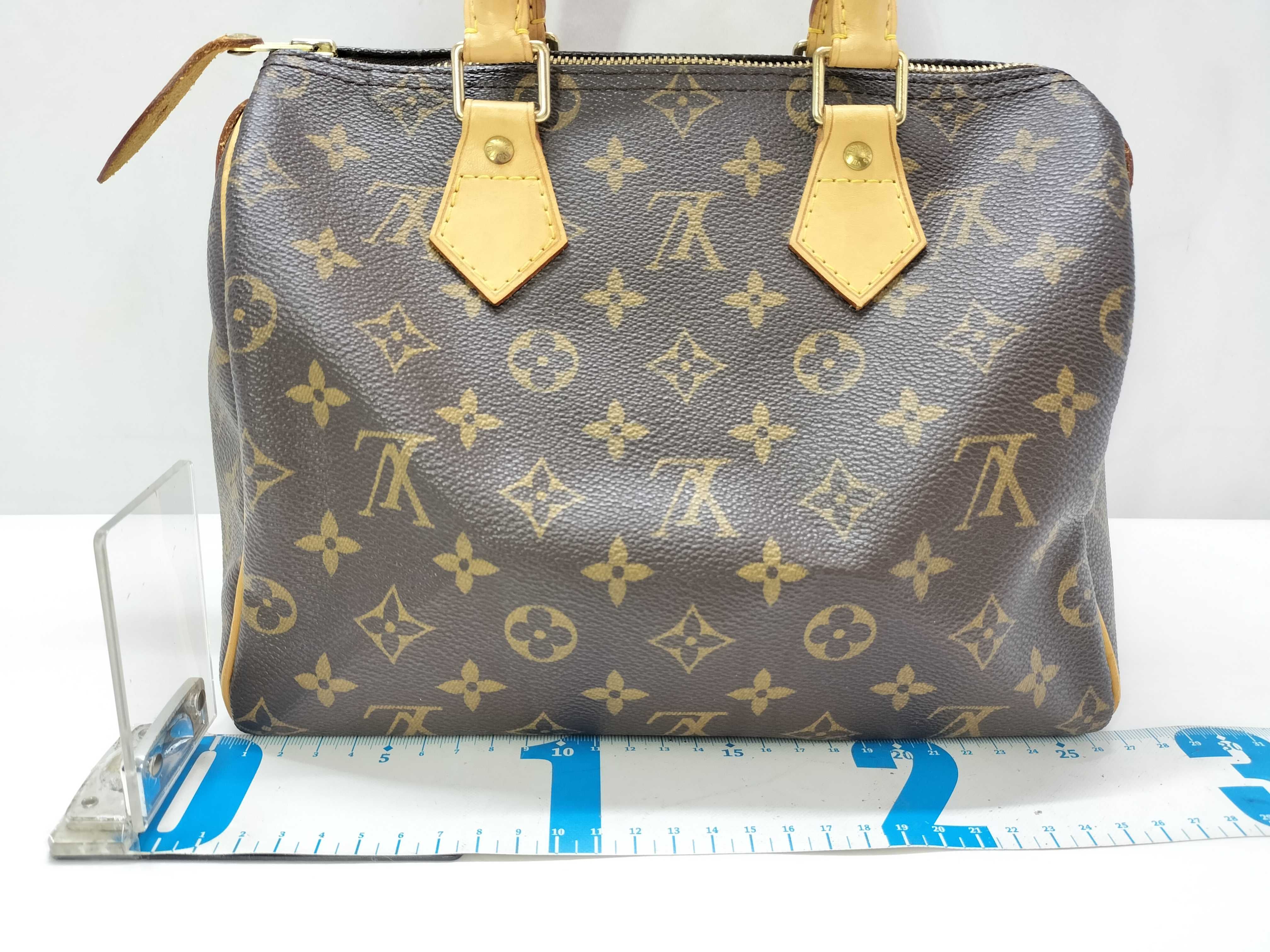 Monogram Louis Vuitton Speedy 25 M41109 Handbag Monogram Handbag — view 2