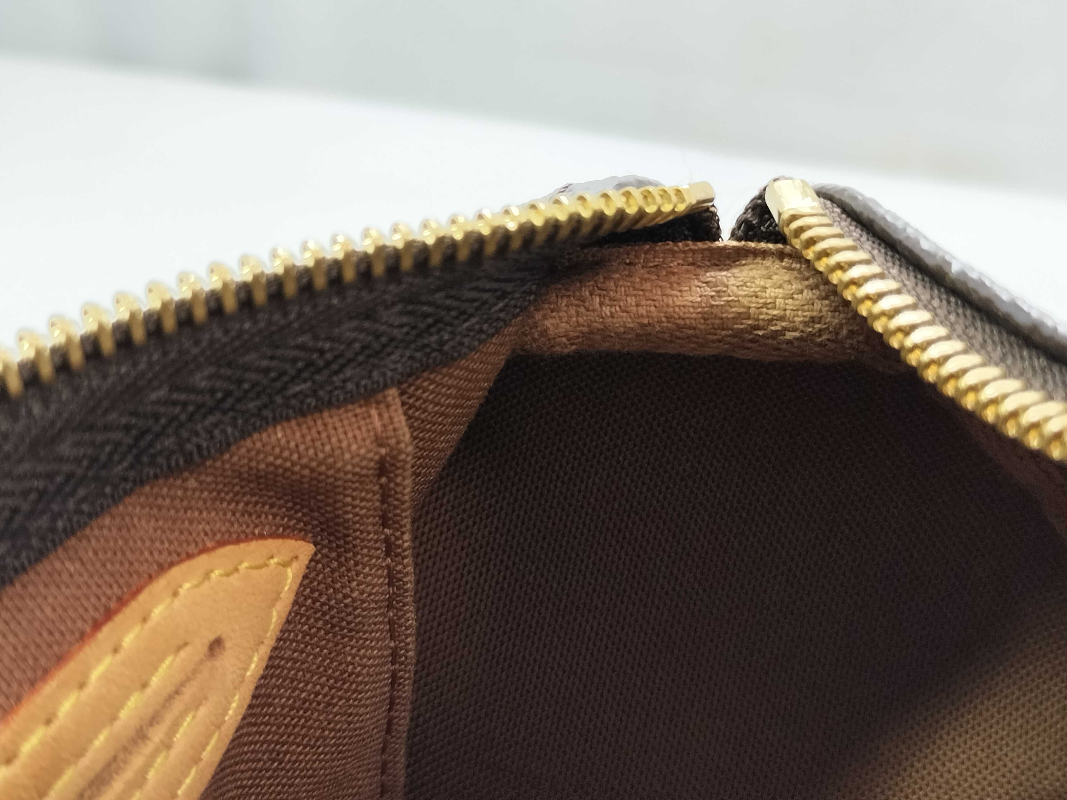 Monogram Louis Vuitton Speedy 25 M41109 Handbag Monogram Handbag — view 11
