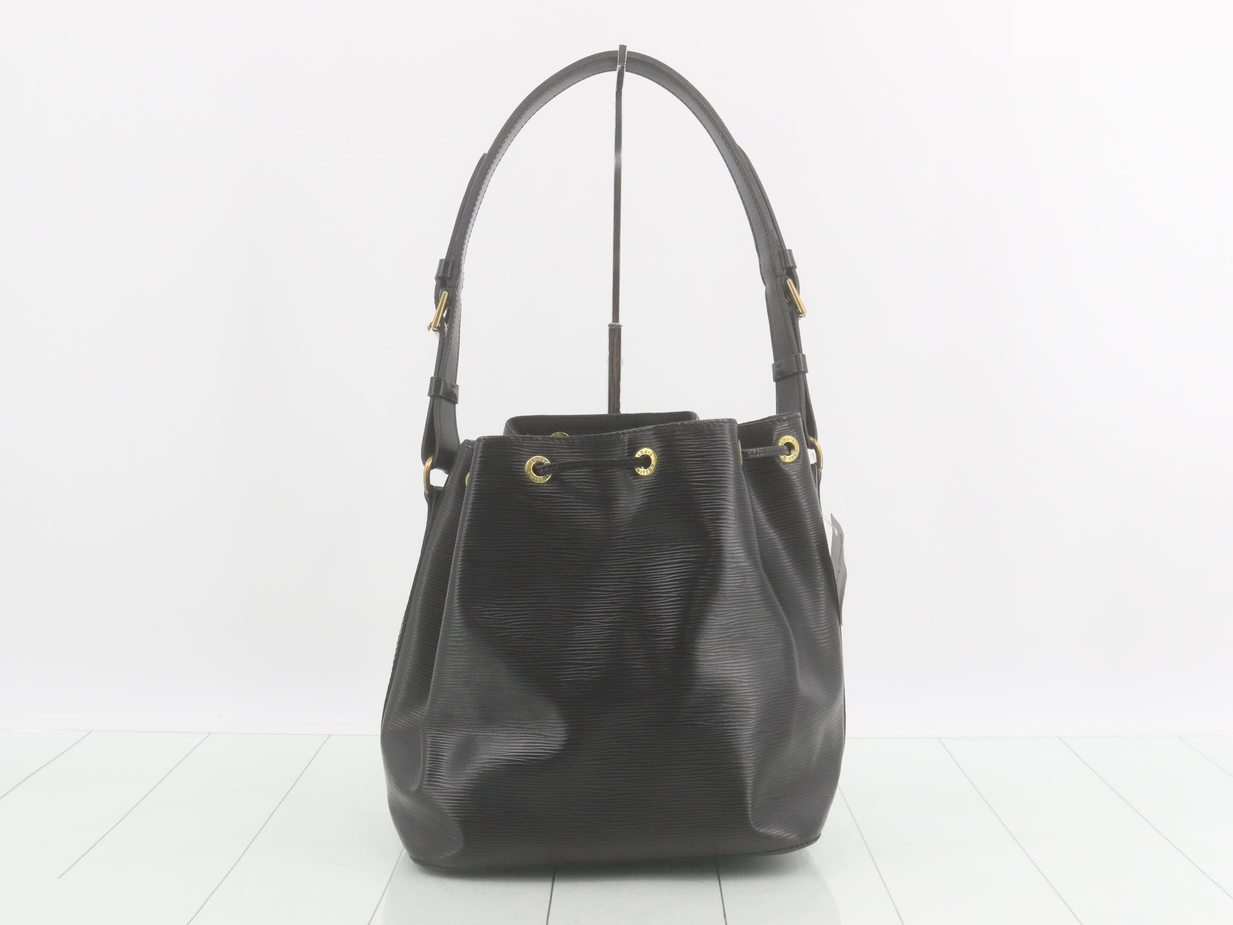 Epi Noé Shoulder Bag — view 2