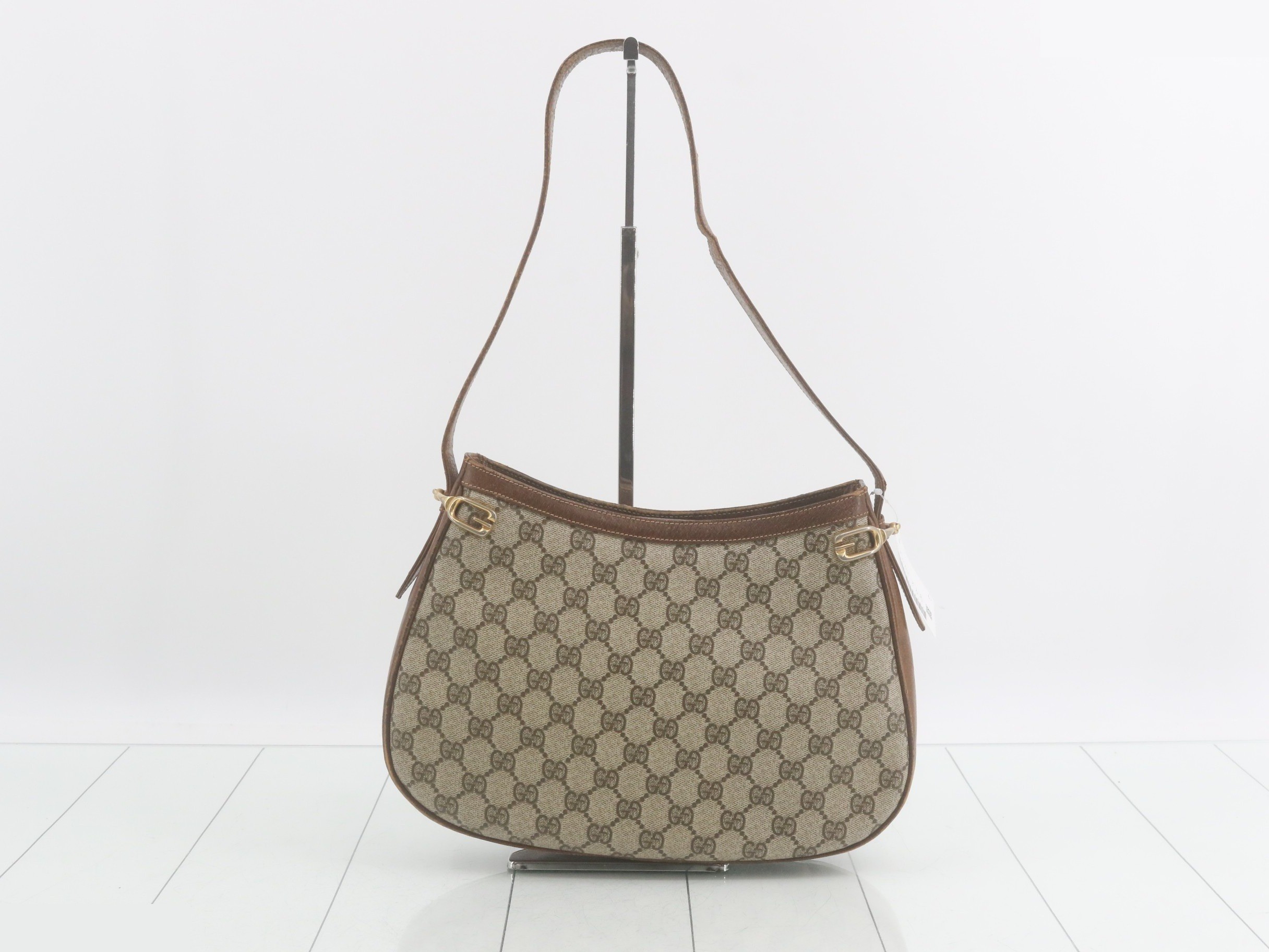 GG Supreme Leather One-Shoulder Bag — view 2