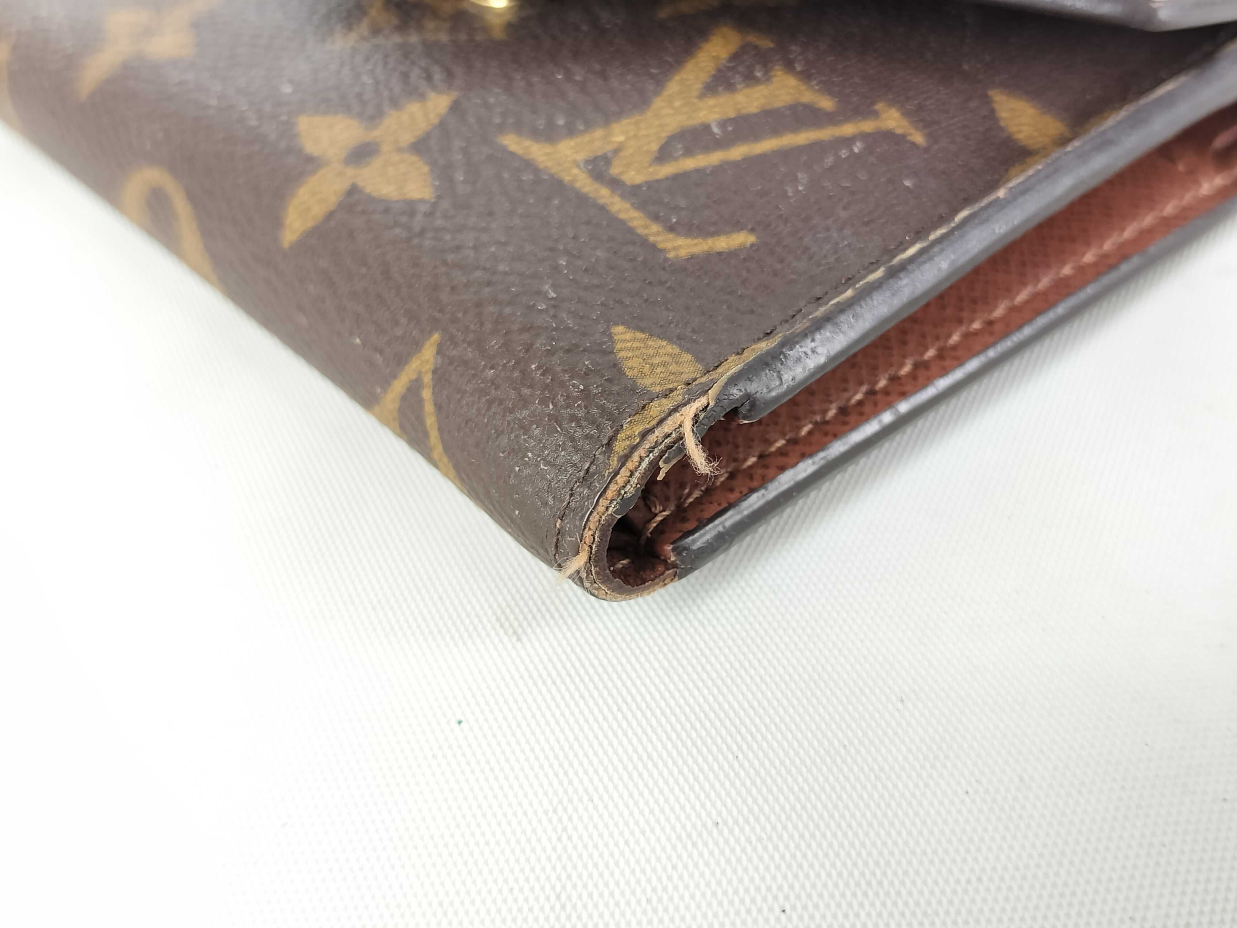 Monogram M62472 / Portefeuille Victorine / Initialed / RFID Wallet — view 2