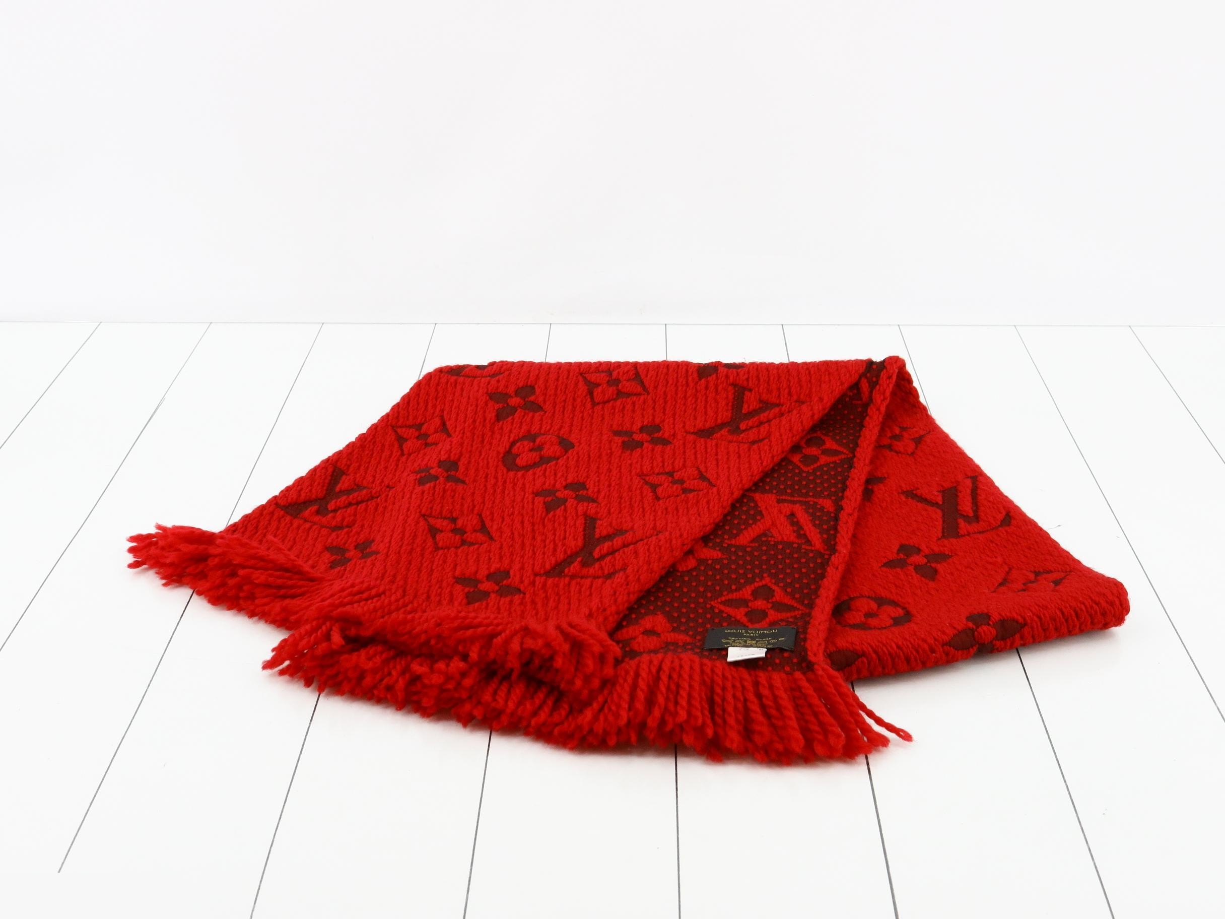 Logo Mania Red (with domestic tag) — view 2