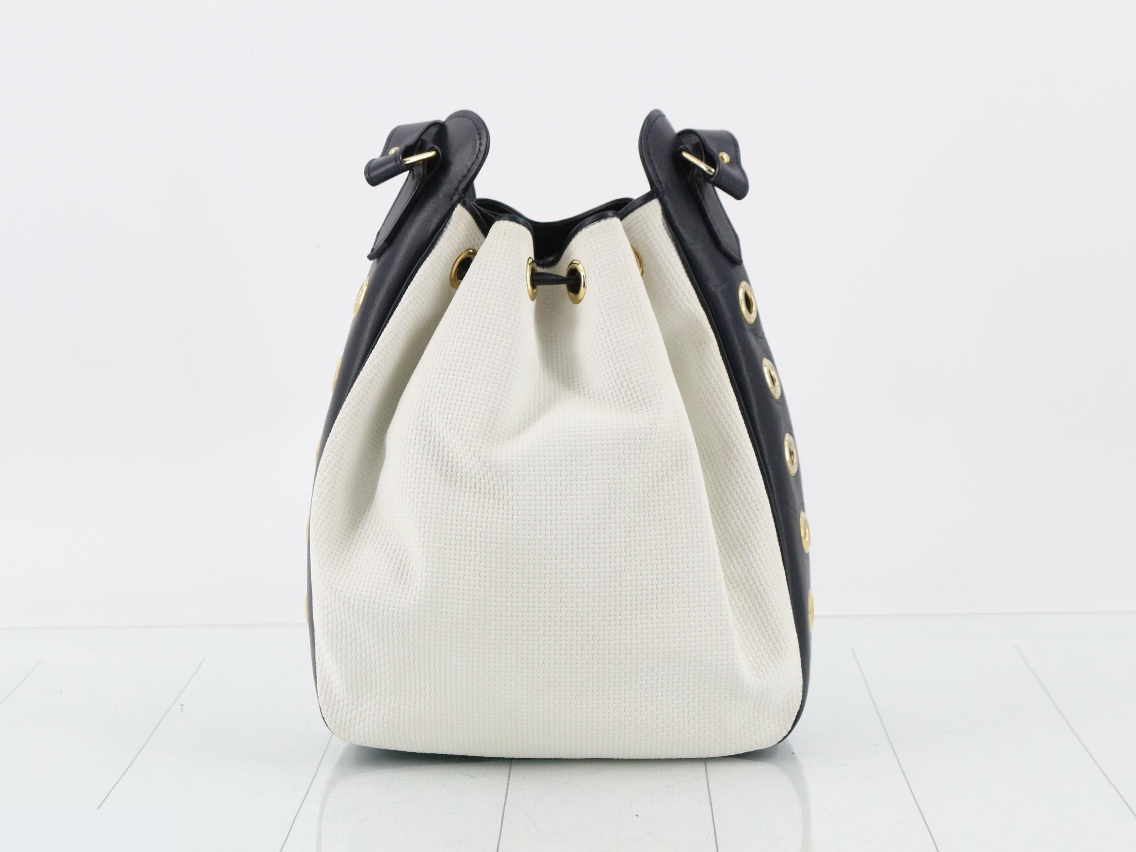 Drawstring bag white x navy W24H29D7.5 — view 2