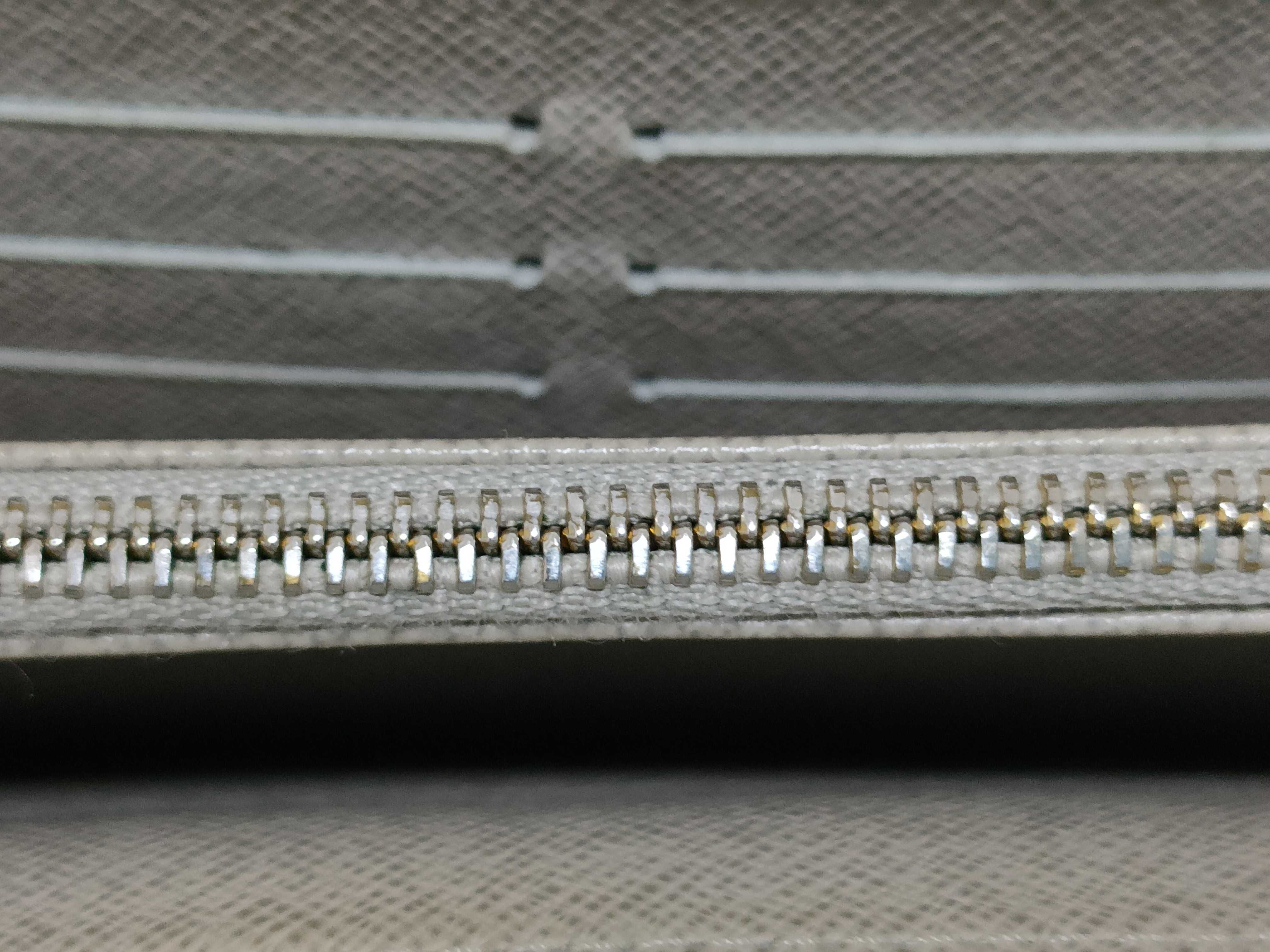 Monogram Dantelle Portefeuille Sara M95389 Wallet — view 9
