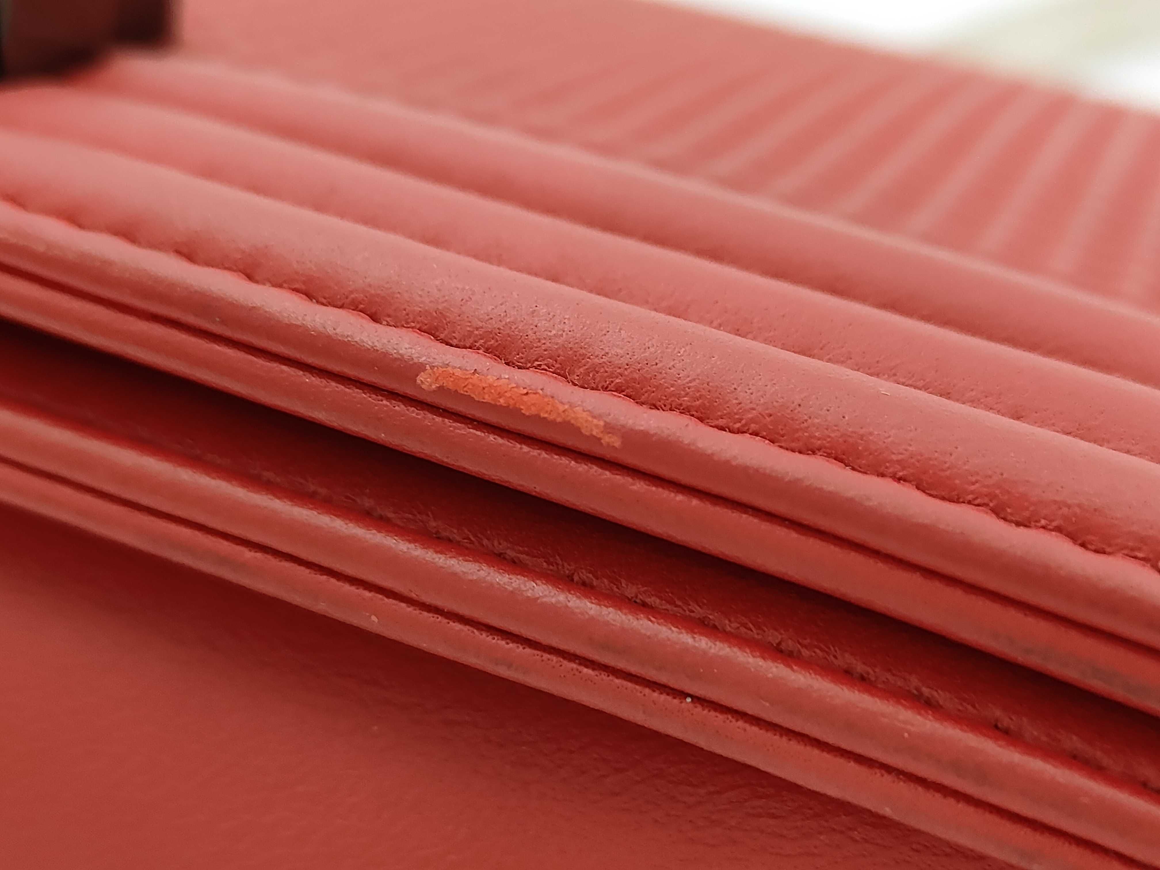 Le Boy Red Quilted Medium Handbag — view 5