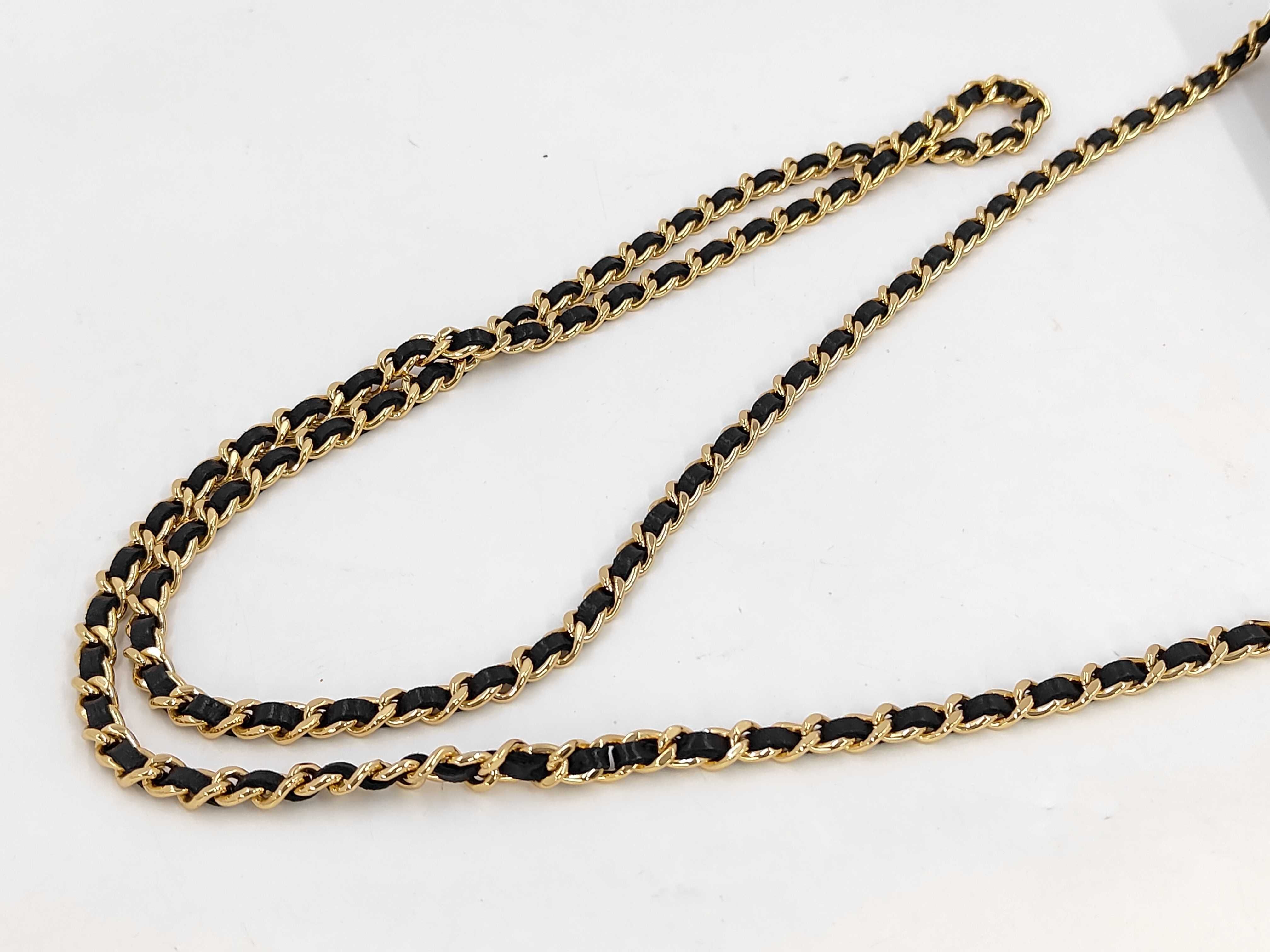 WOC Black Chain Wallet with Gold Hardware Shoulder Bag — view 4