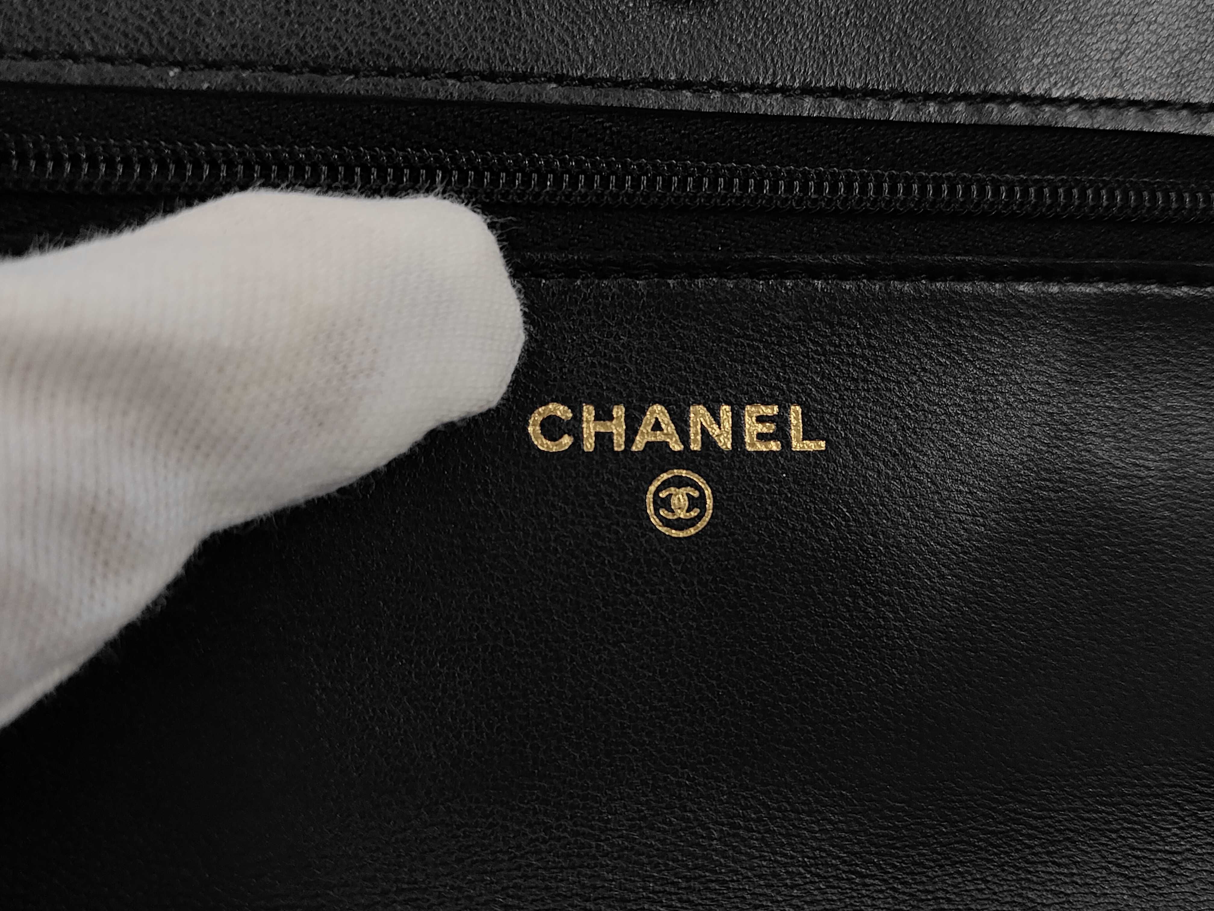 WOC Black Chain Wallet with Gold Hardware Shoulder Bag — view 8