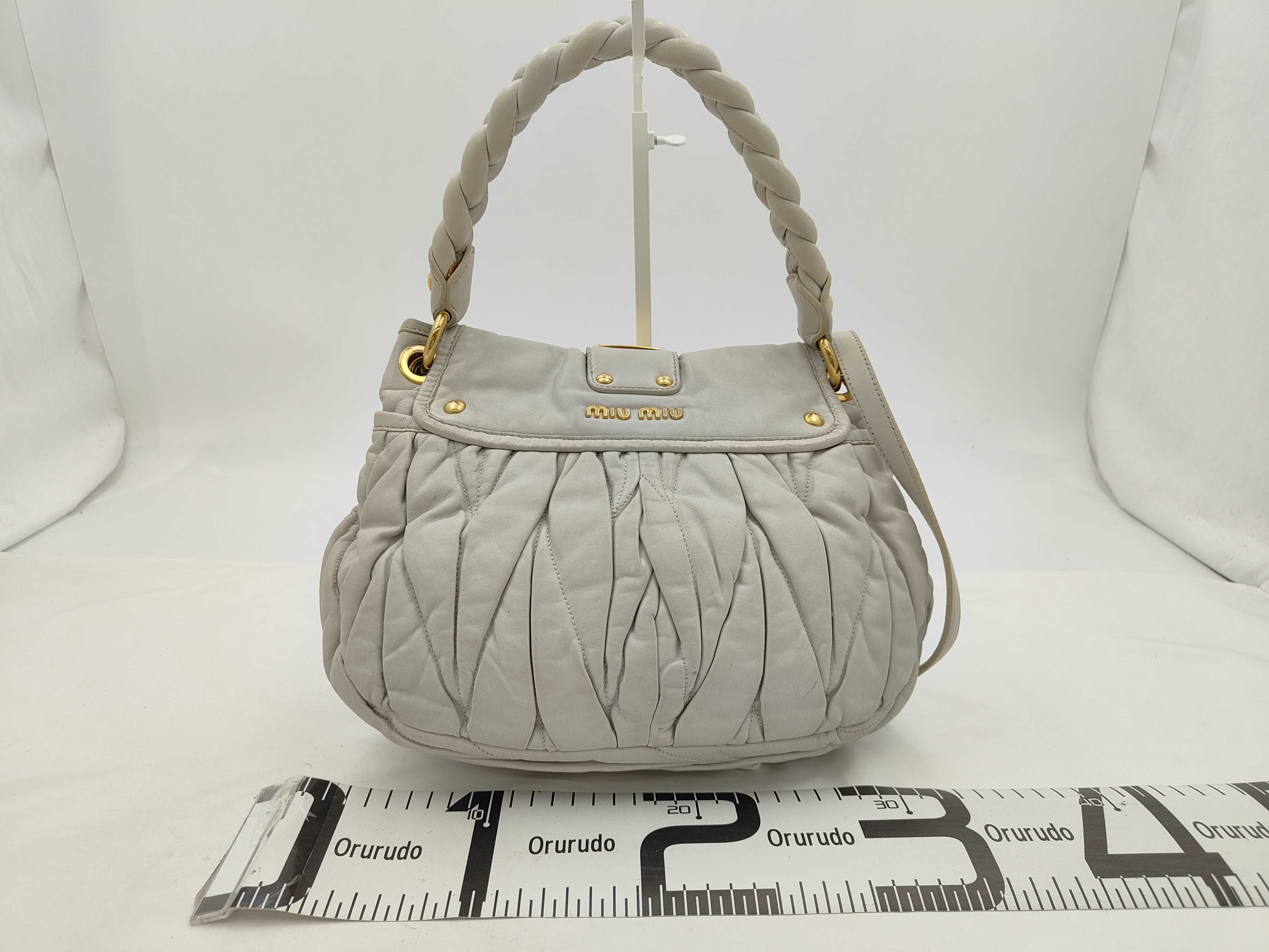 Matelassé Shoulder Handbag — view 2