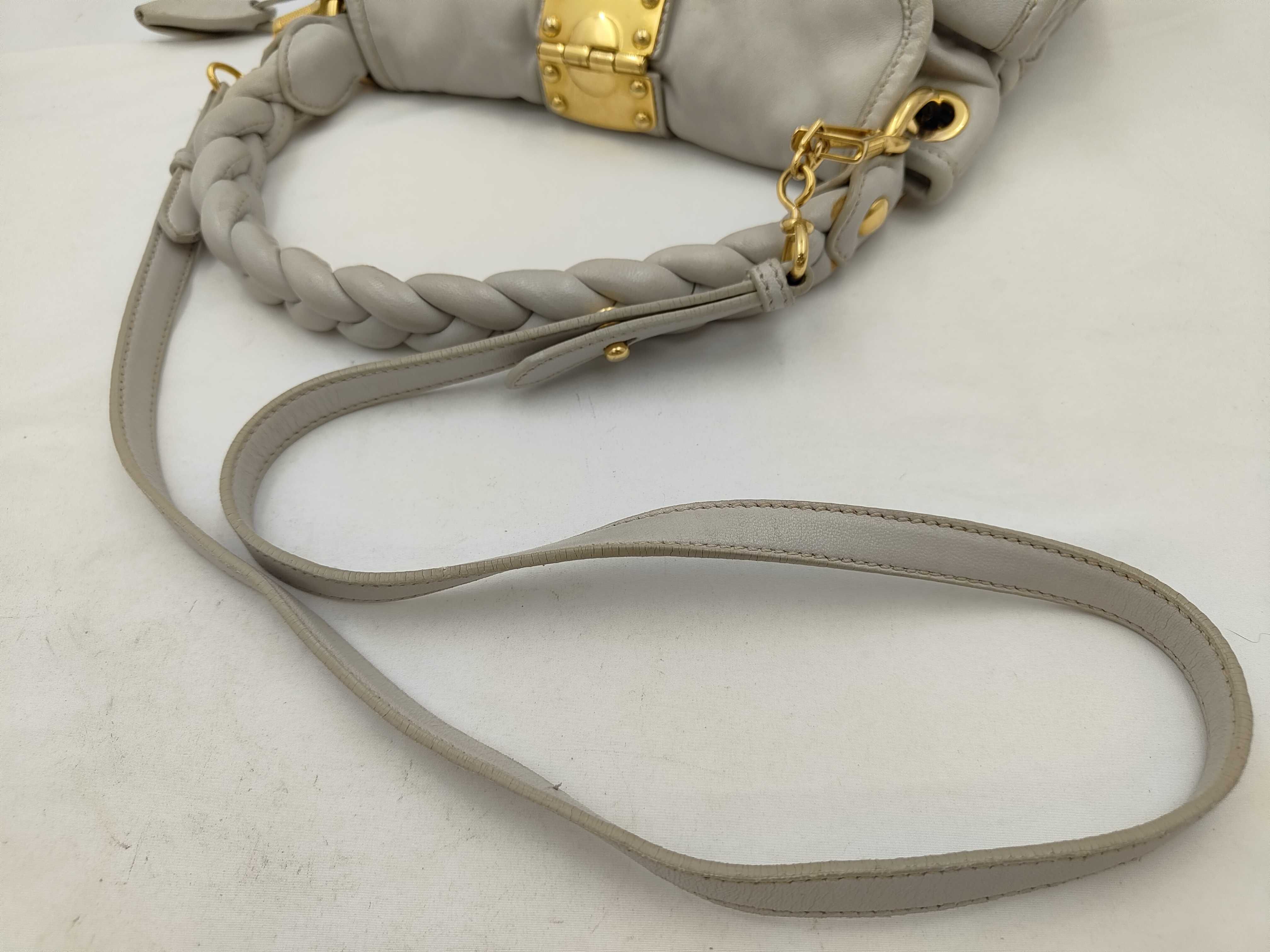 Matelassé Shoulder Handbag — view 5
