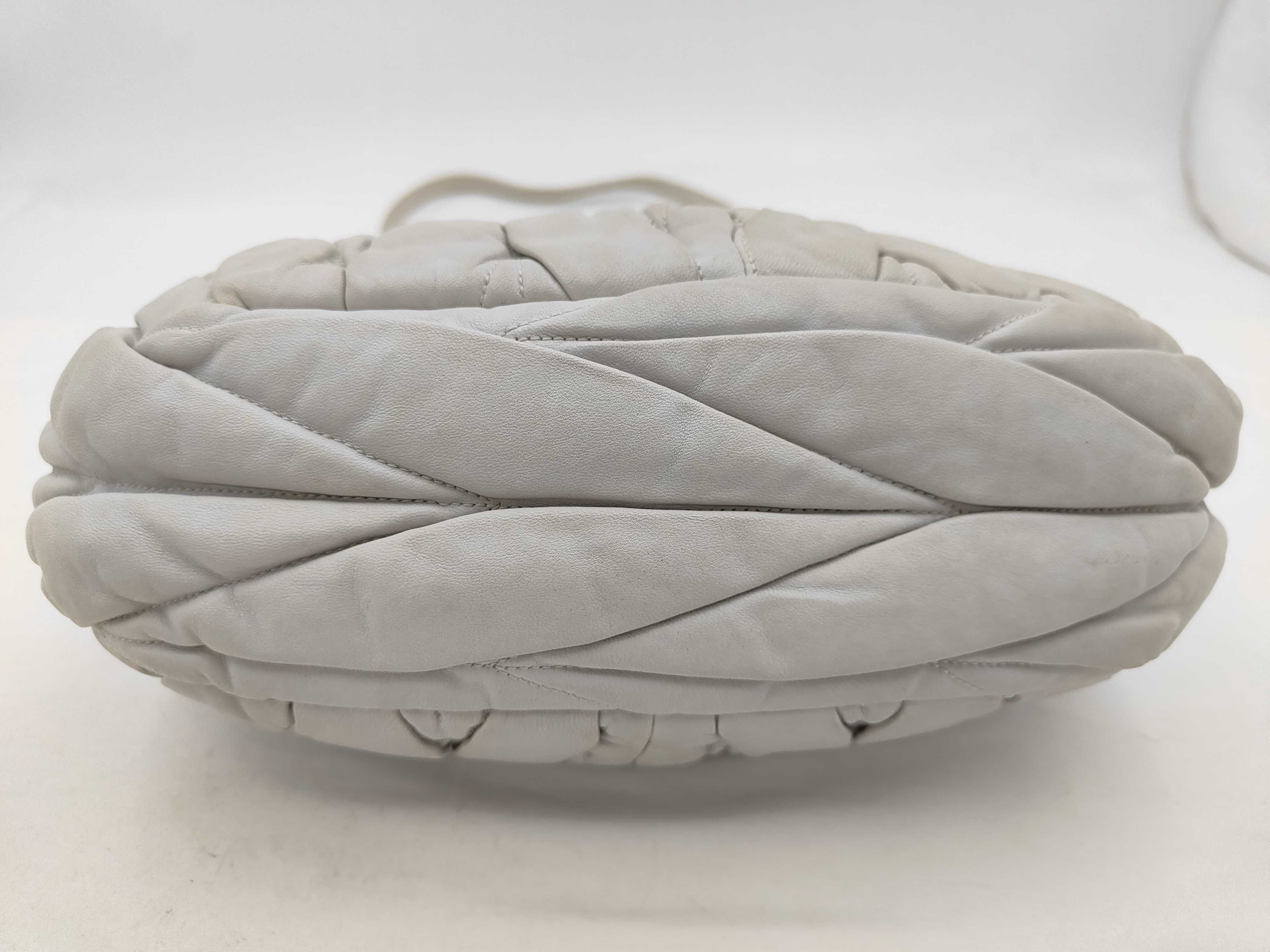 Matelassé Shoulder Handbag — view 9