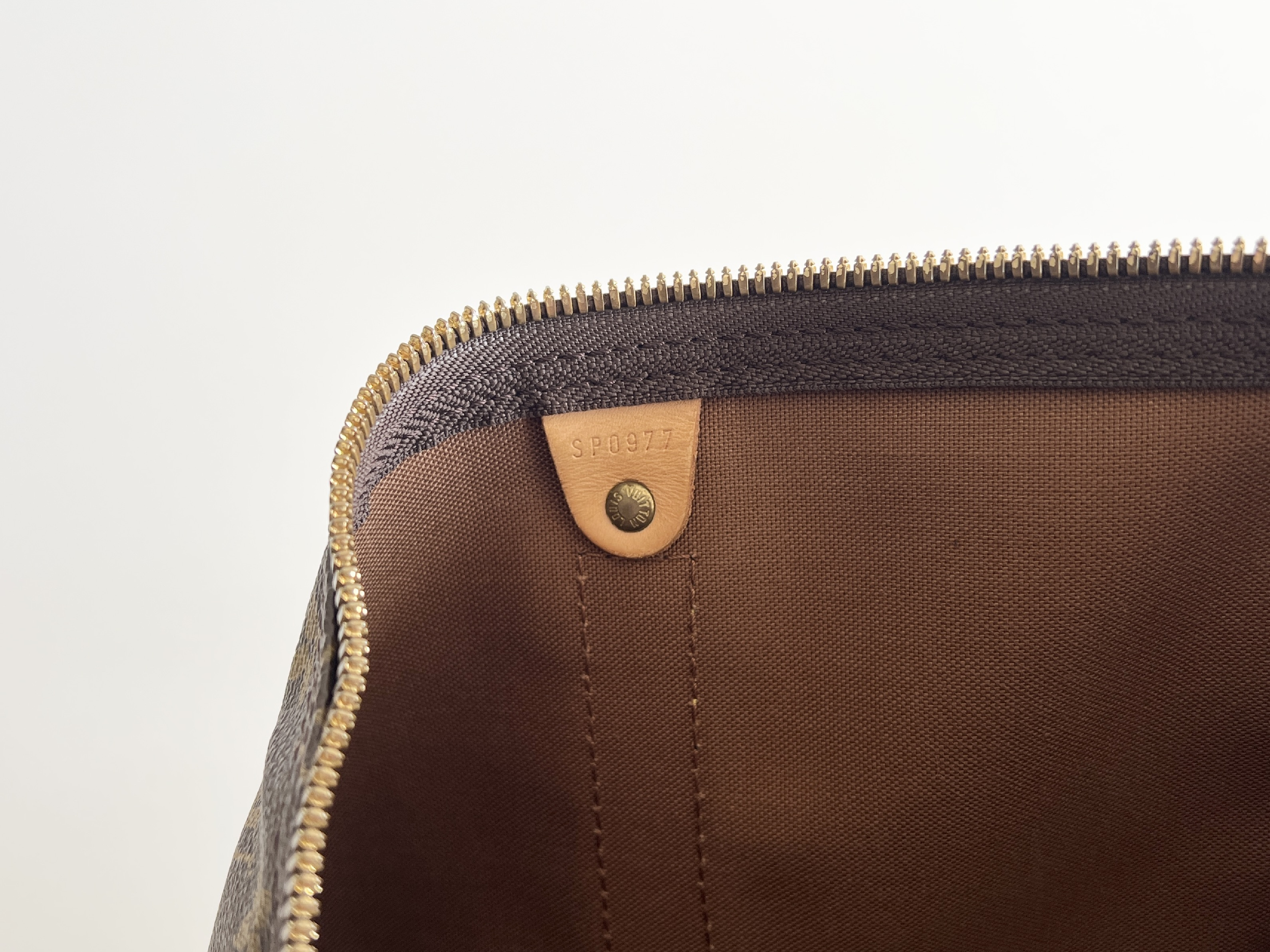 Keepall 55 Monogram Leather Handbag Boston Bag — view 7