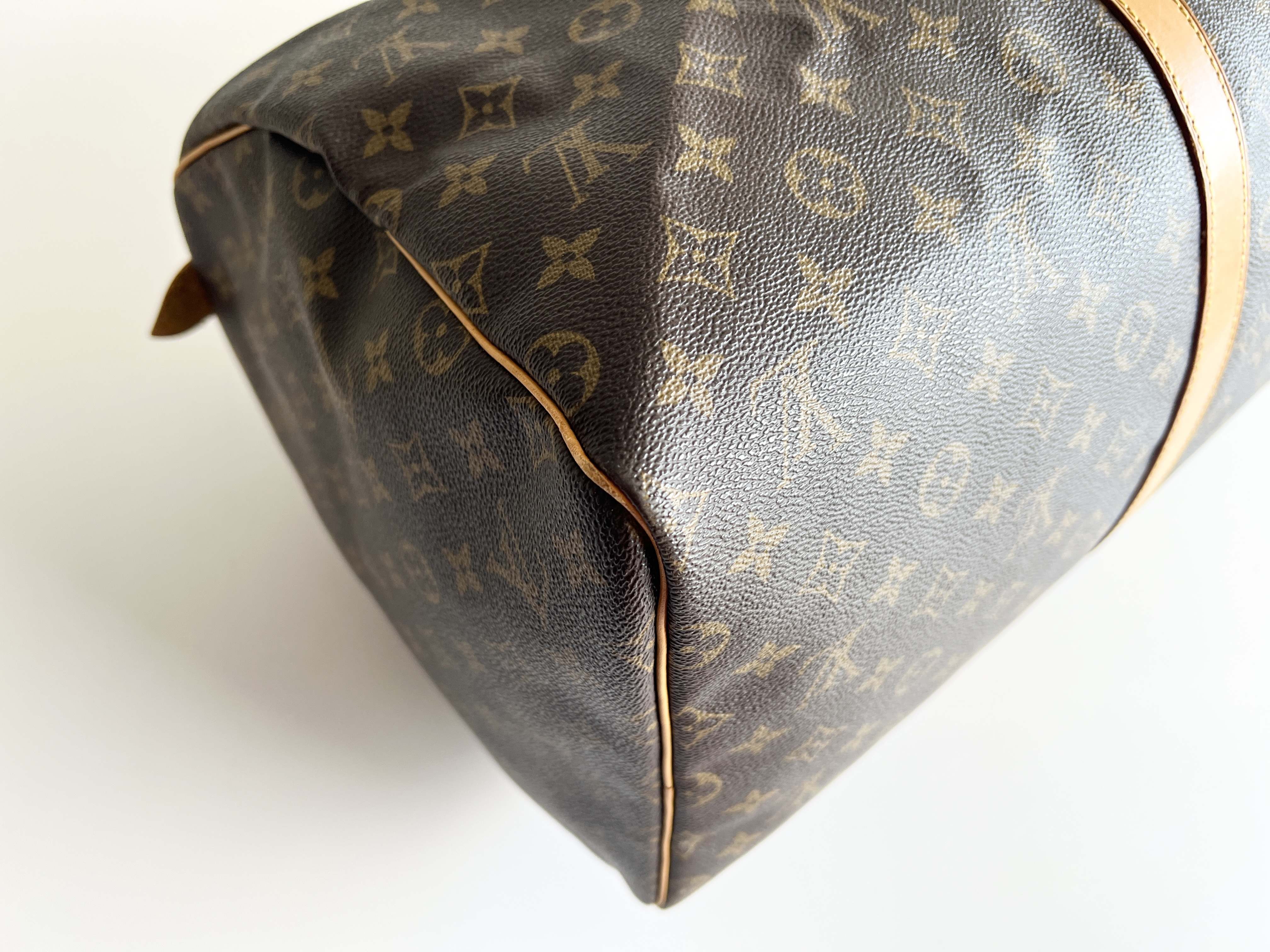 Keepall 55 Monogram Leather Handbag Boston Bag — view 9
