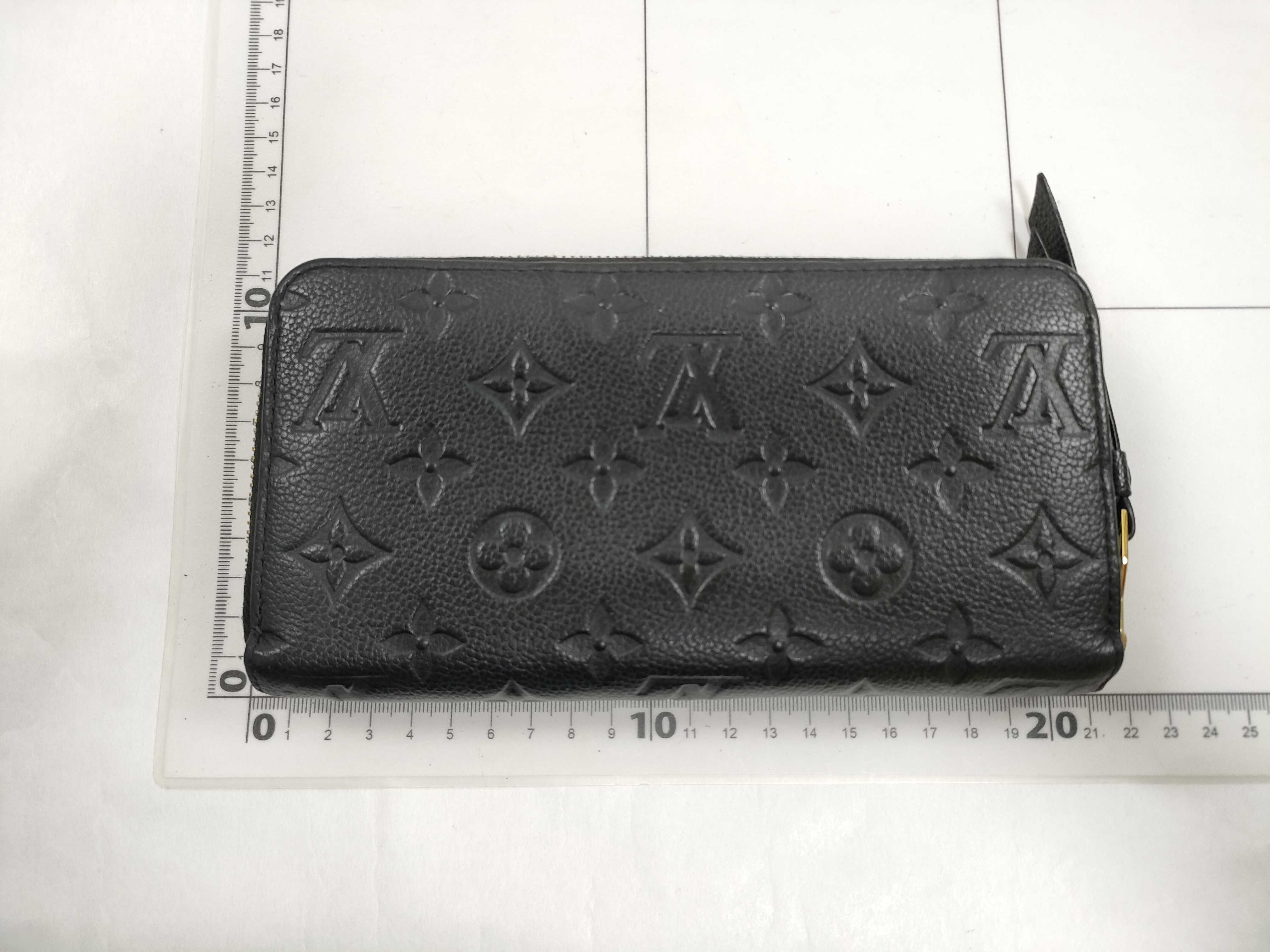 Empreinte Zippy Black Gold Hardware TS4178 Wallet — view 2