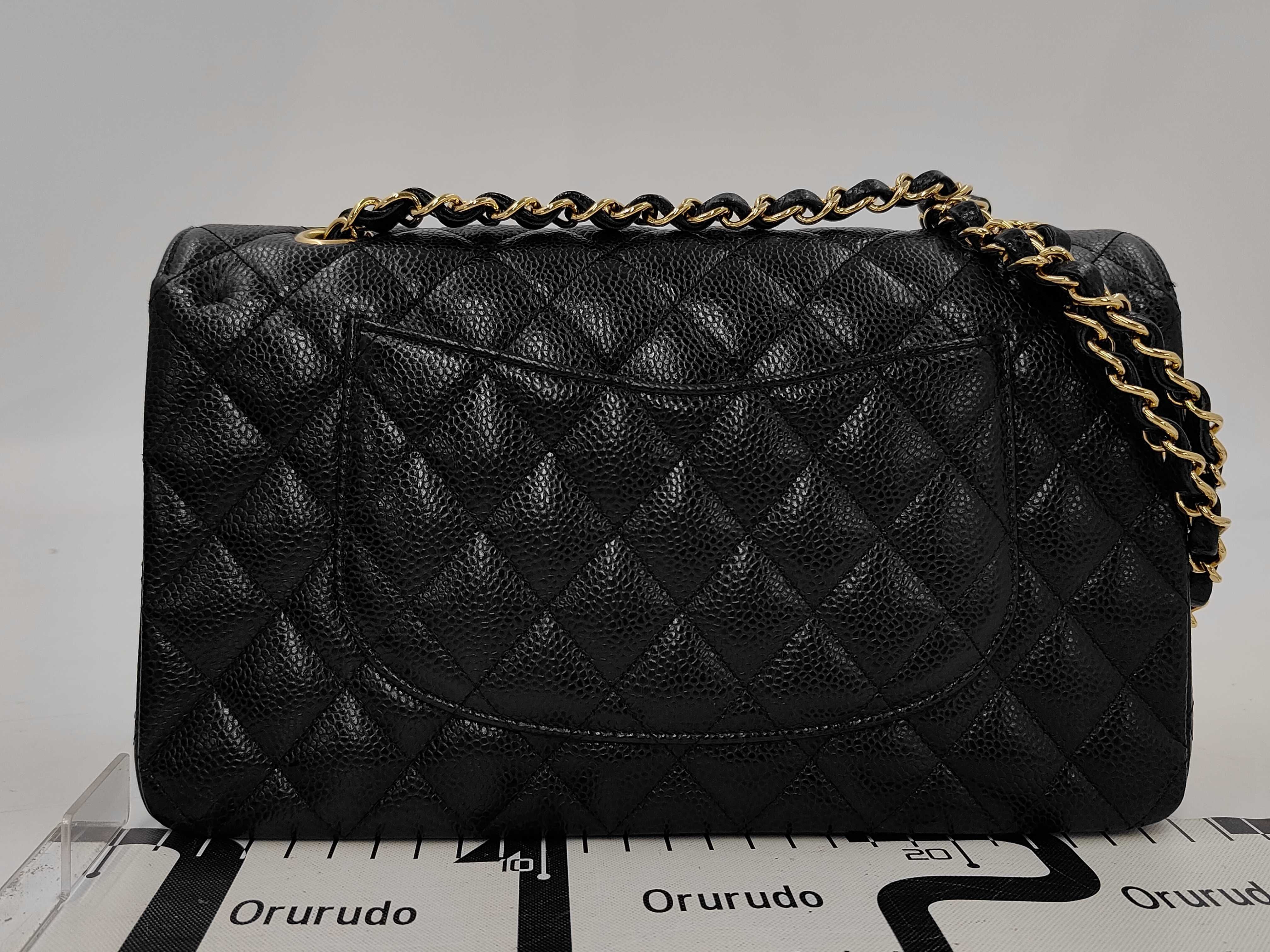Matelassé 25 Double Flap Double Chain Caviar Shoulder Bag — view 2