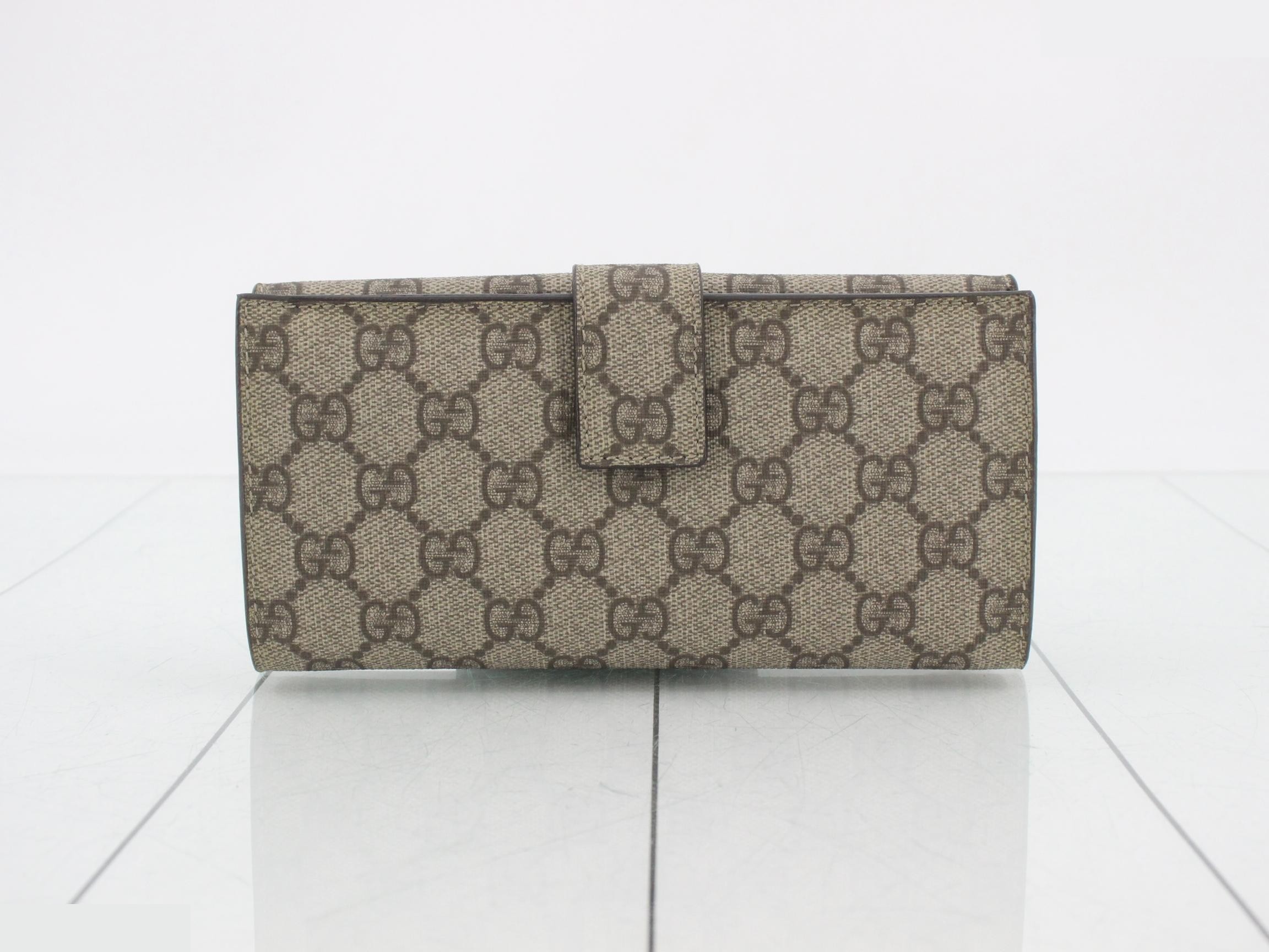 Double snap trifold wallet — view 2