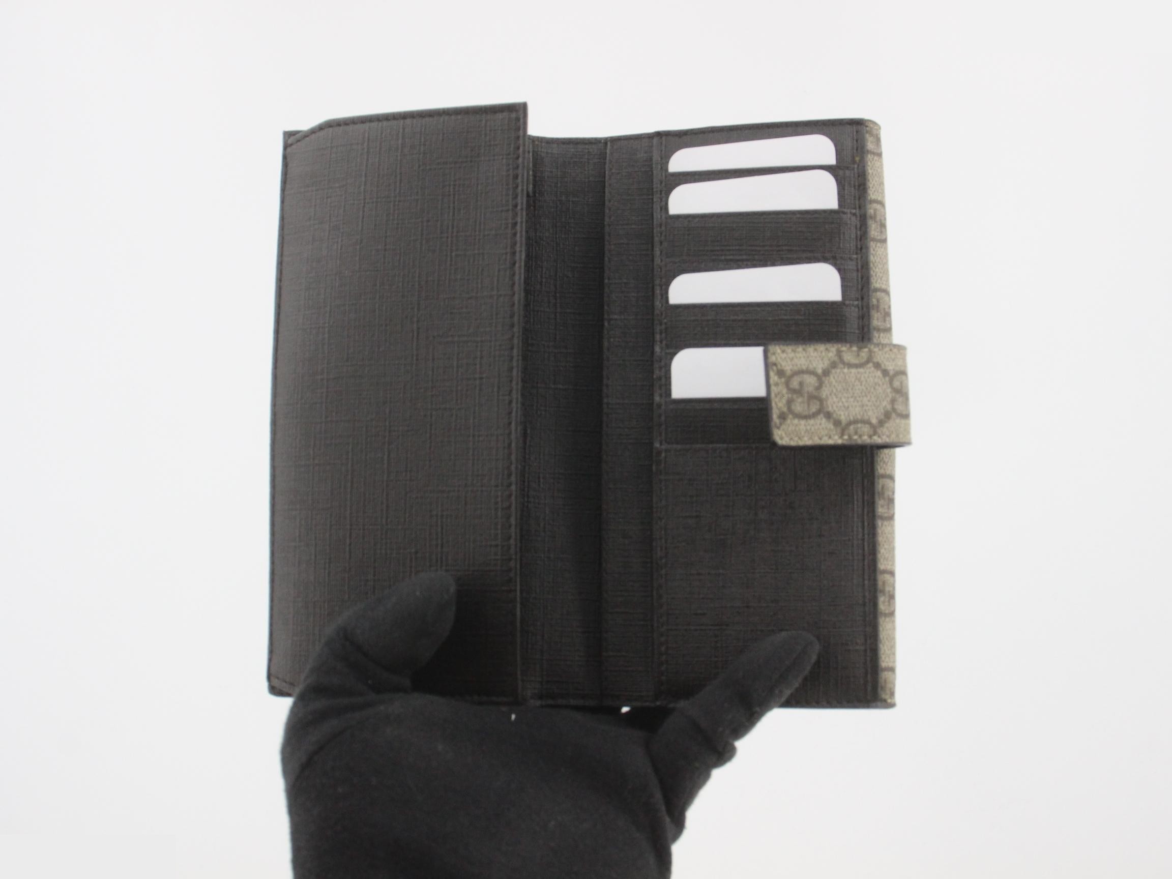 Double snap trifold wallet — view 4