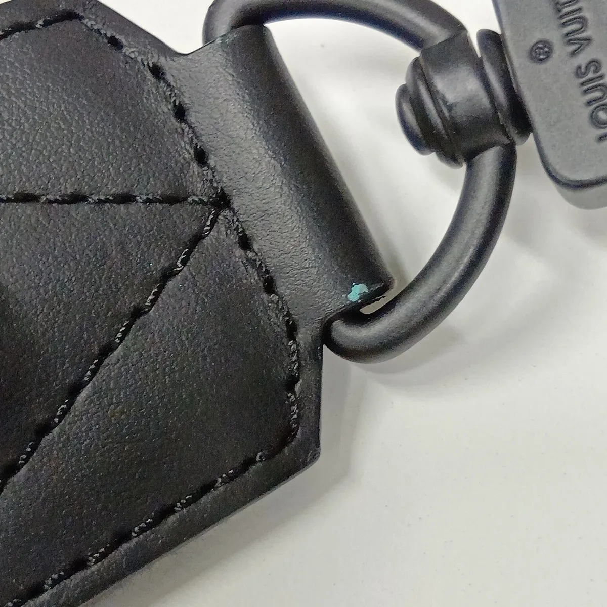 LV Aerogram Fastline Messenger Bag M22482 Black (RFID detected) — view 12