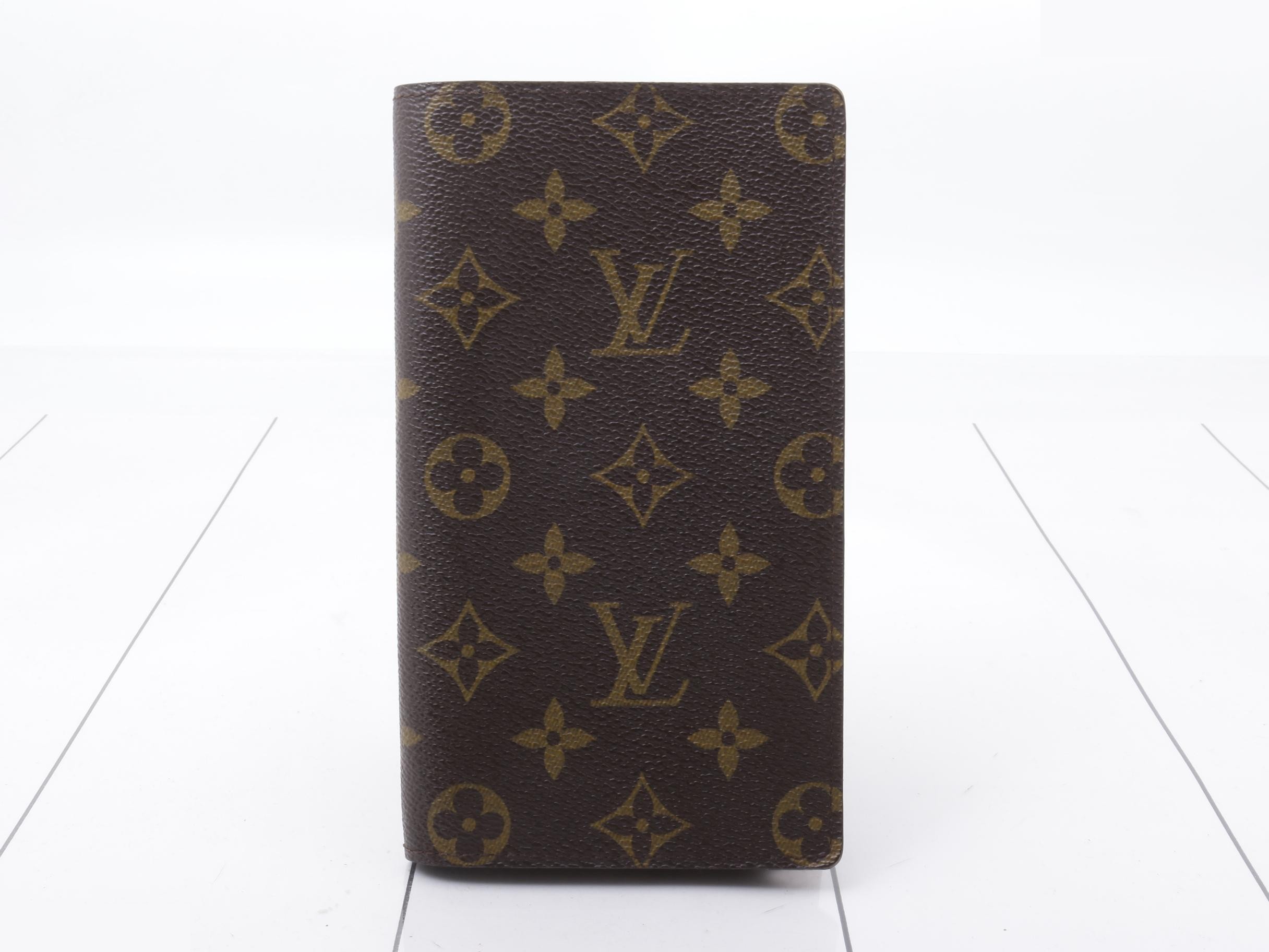 Monogram Long Wallet