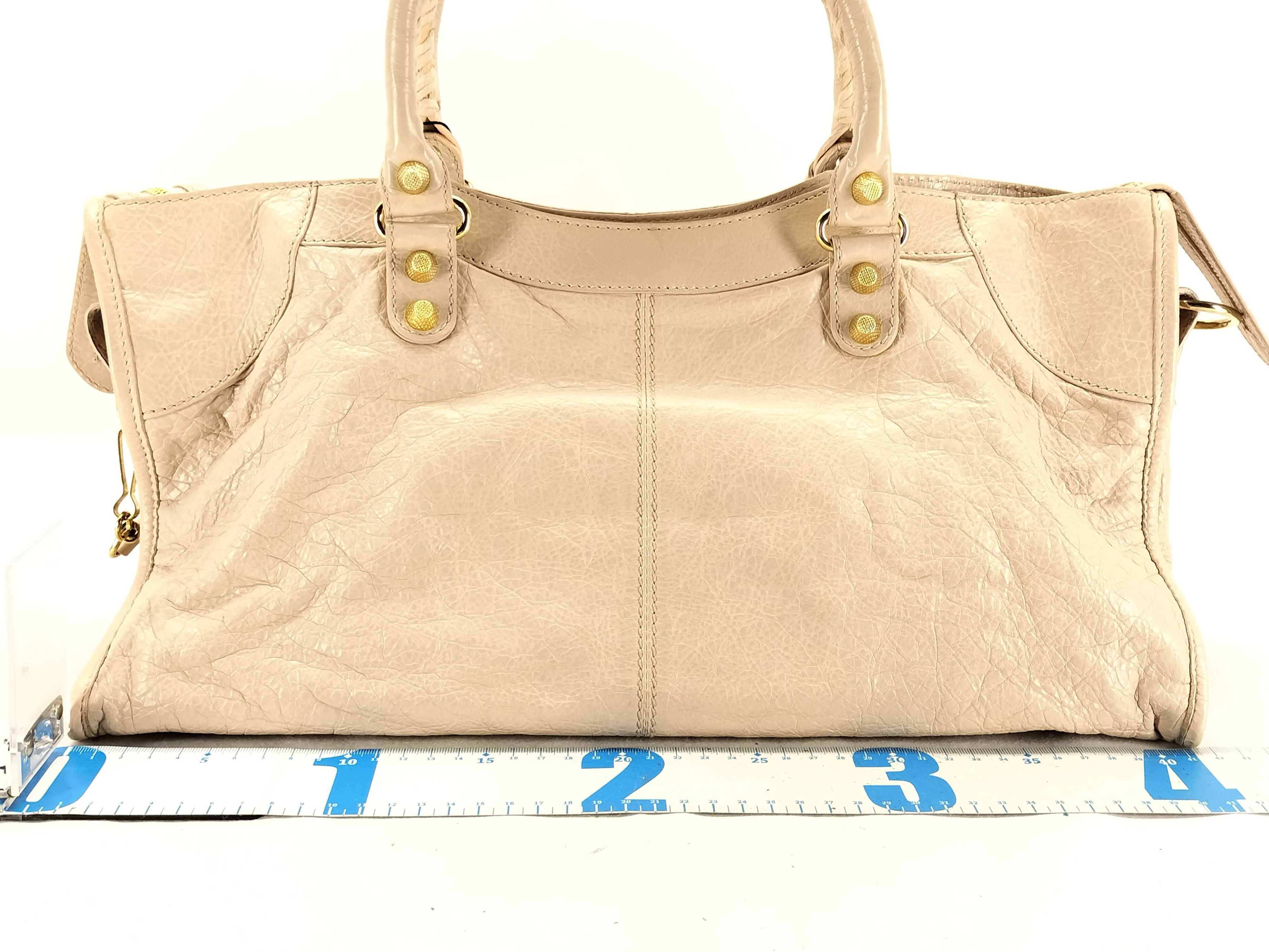 The Giant 2-Way Handbag — view 2