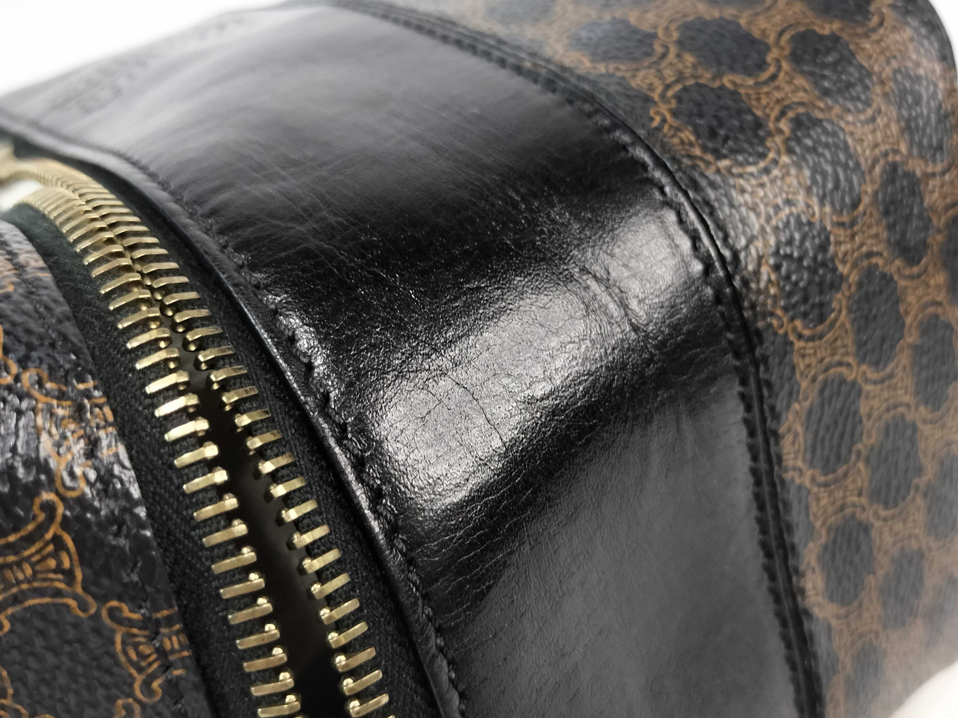 Black Macadam Pouch Bag Vanity Bag — view 15