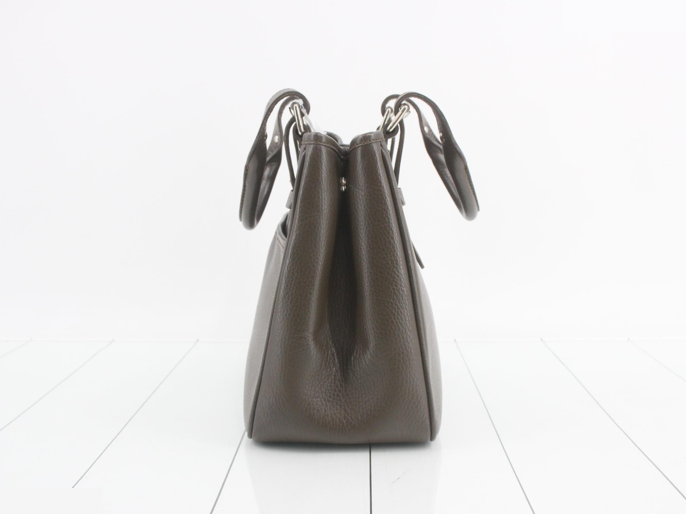 handbag — view 3
