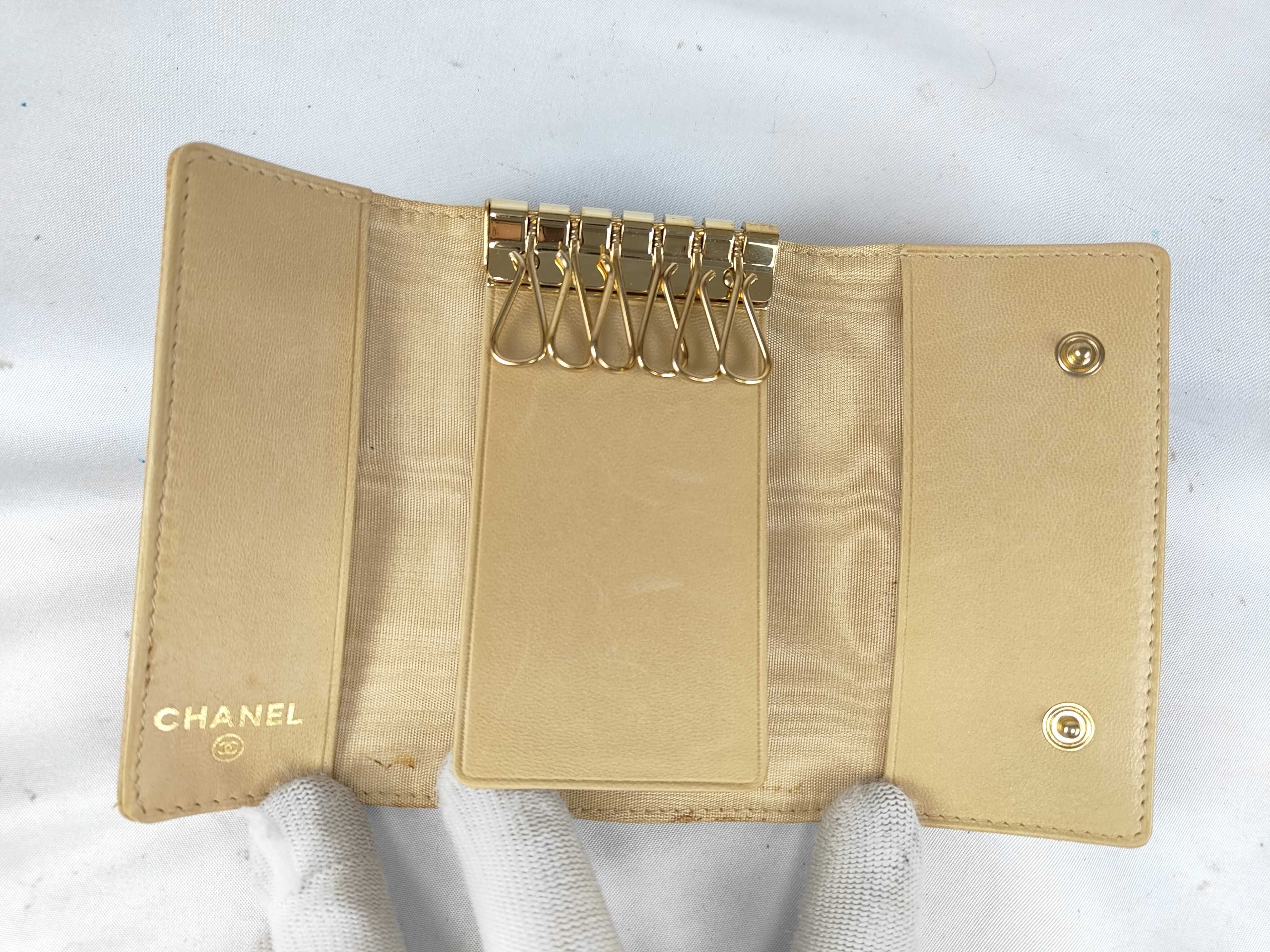 Caviar Skin 6-Key Case — view 7