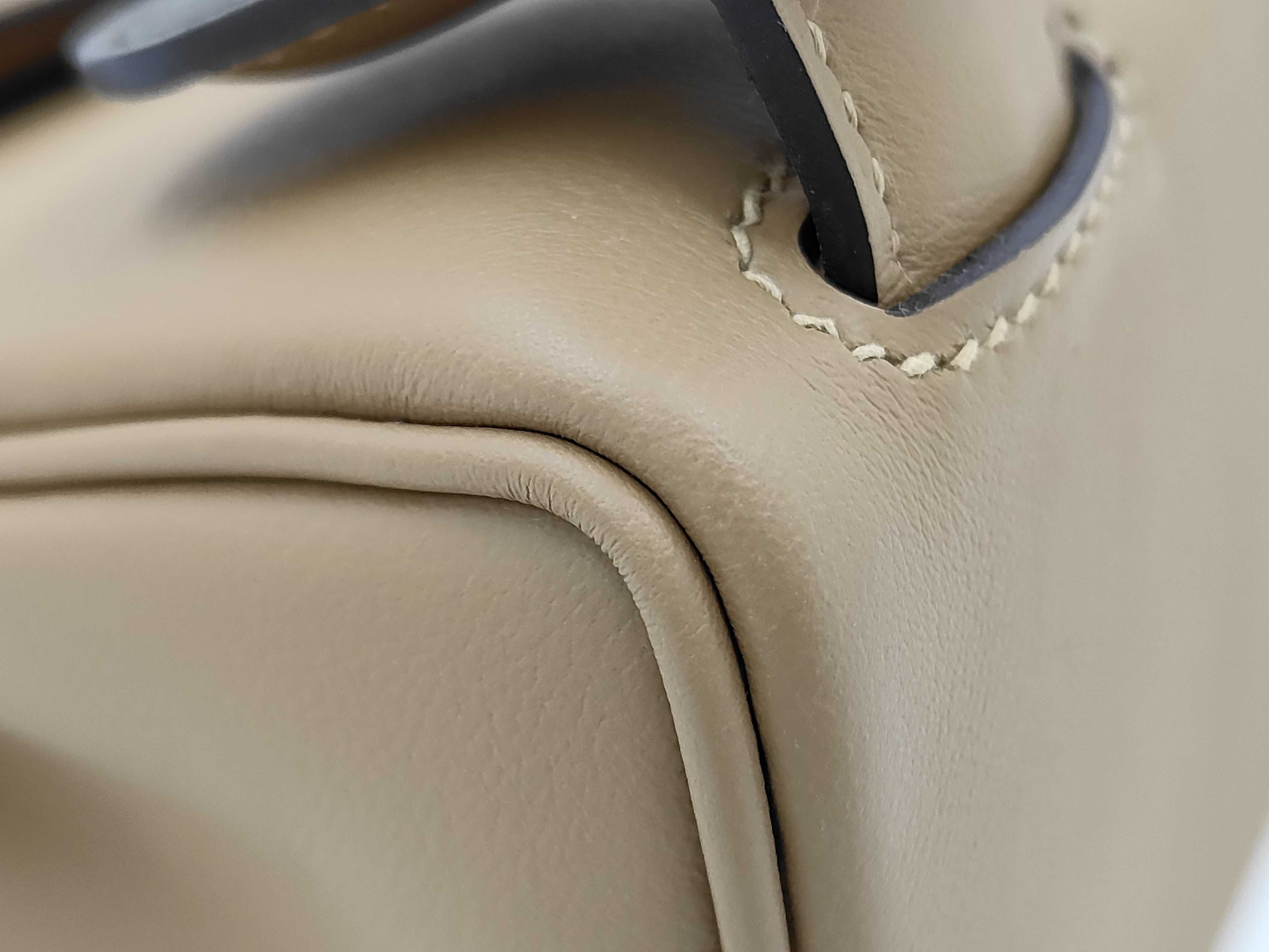 Kelly 16 Swift New Color Dune/Vert Rhoden Silver Hardware G Stamp Handbag — view 4
